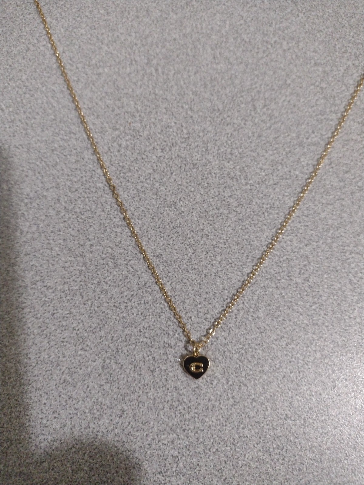 Coach Heart Shaped Pendant Necklace C Logo Gold Tone Chain 18″
