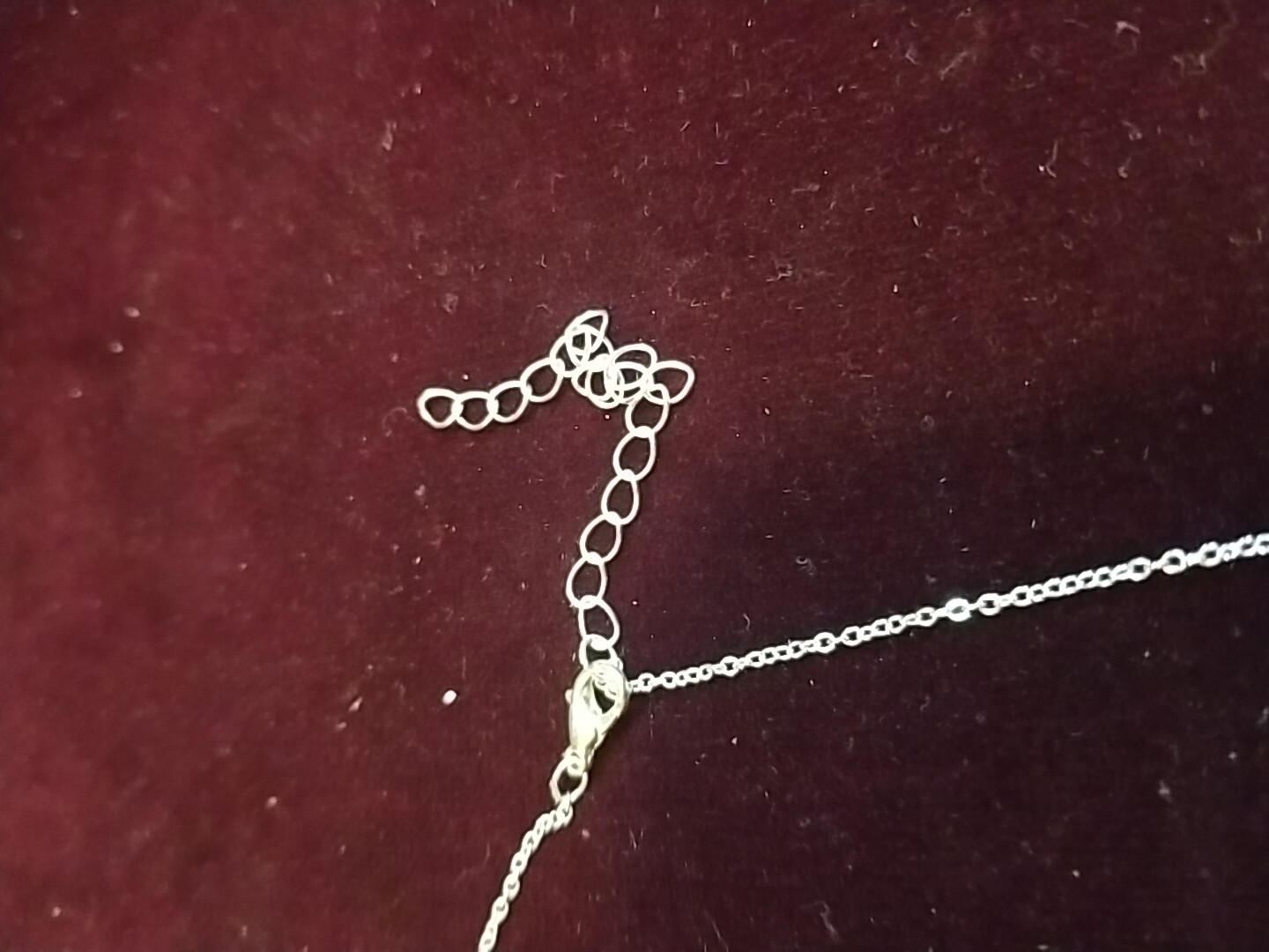 18″ W/2.5″ Extender Rhinestone Necklace Unmarked