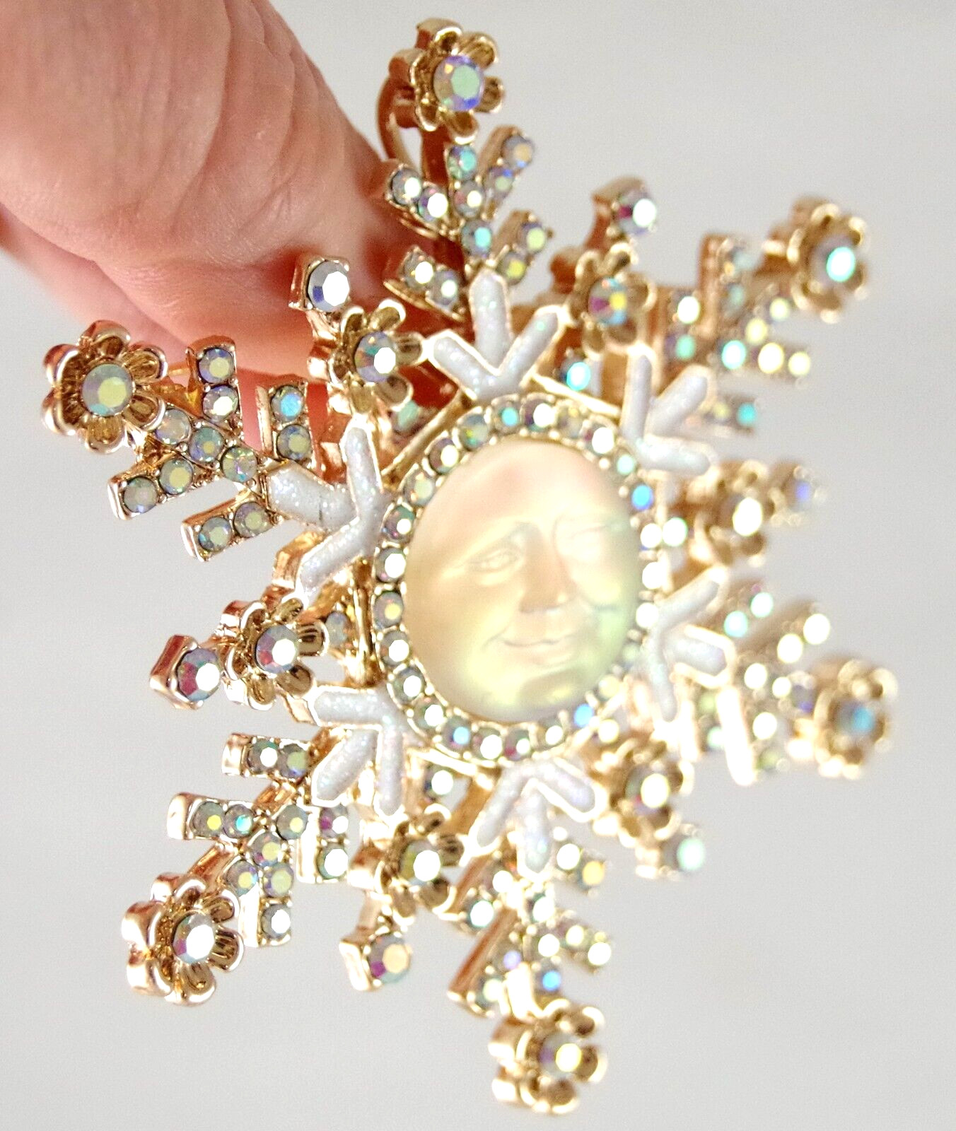 3″ NWOT UNSIGNED VTG INSPIRED MOON FACE AB RHINESTONE SNOWFLAKE PENDANT BROOCH