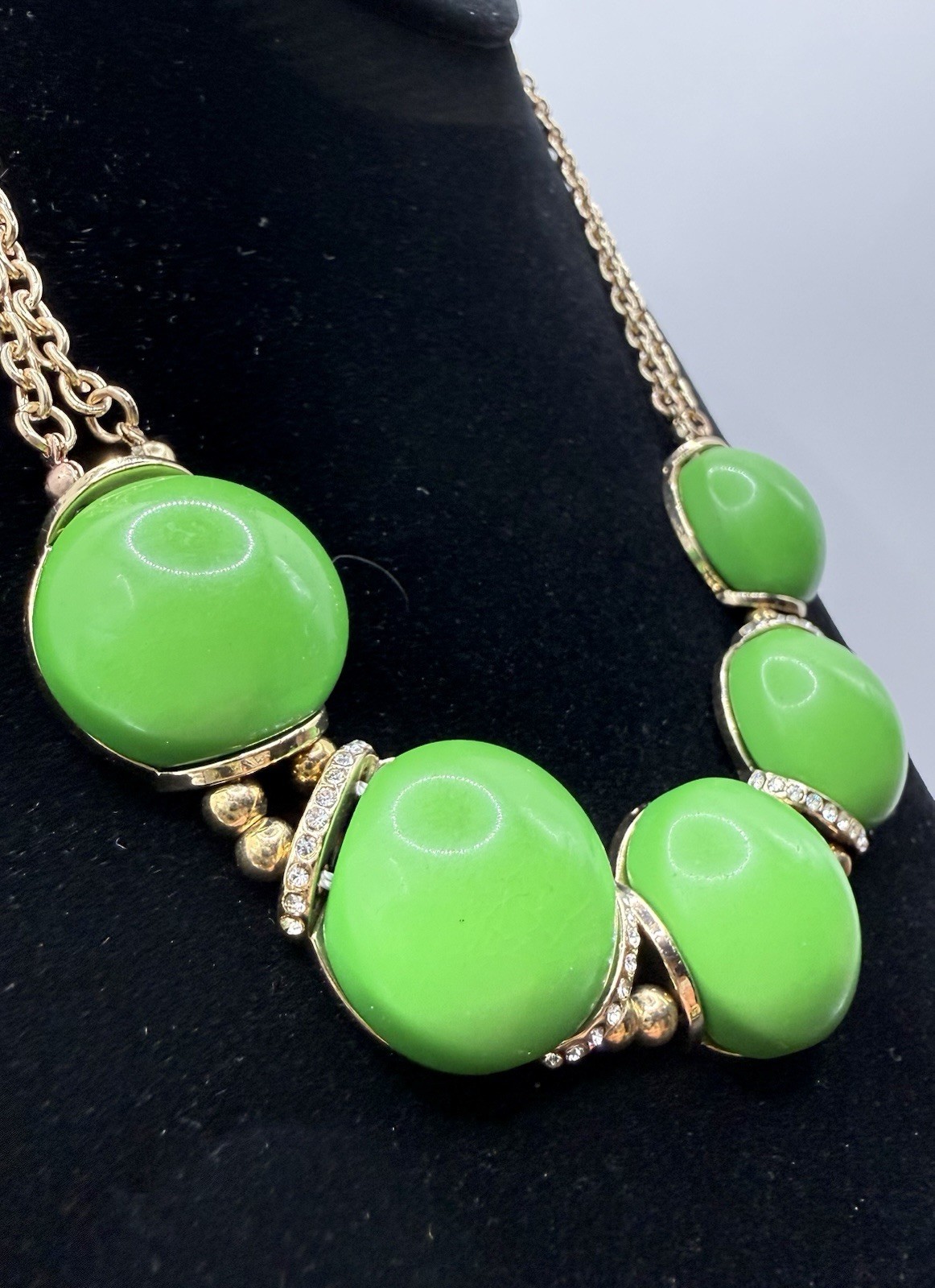 Dressbarn 3 Pc Lime Green Statement Jewelry Set Necklace Bracelet Earrings