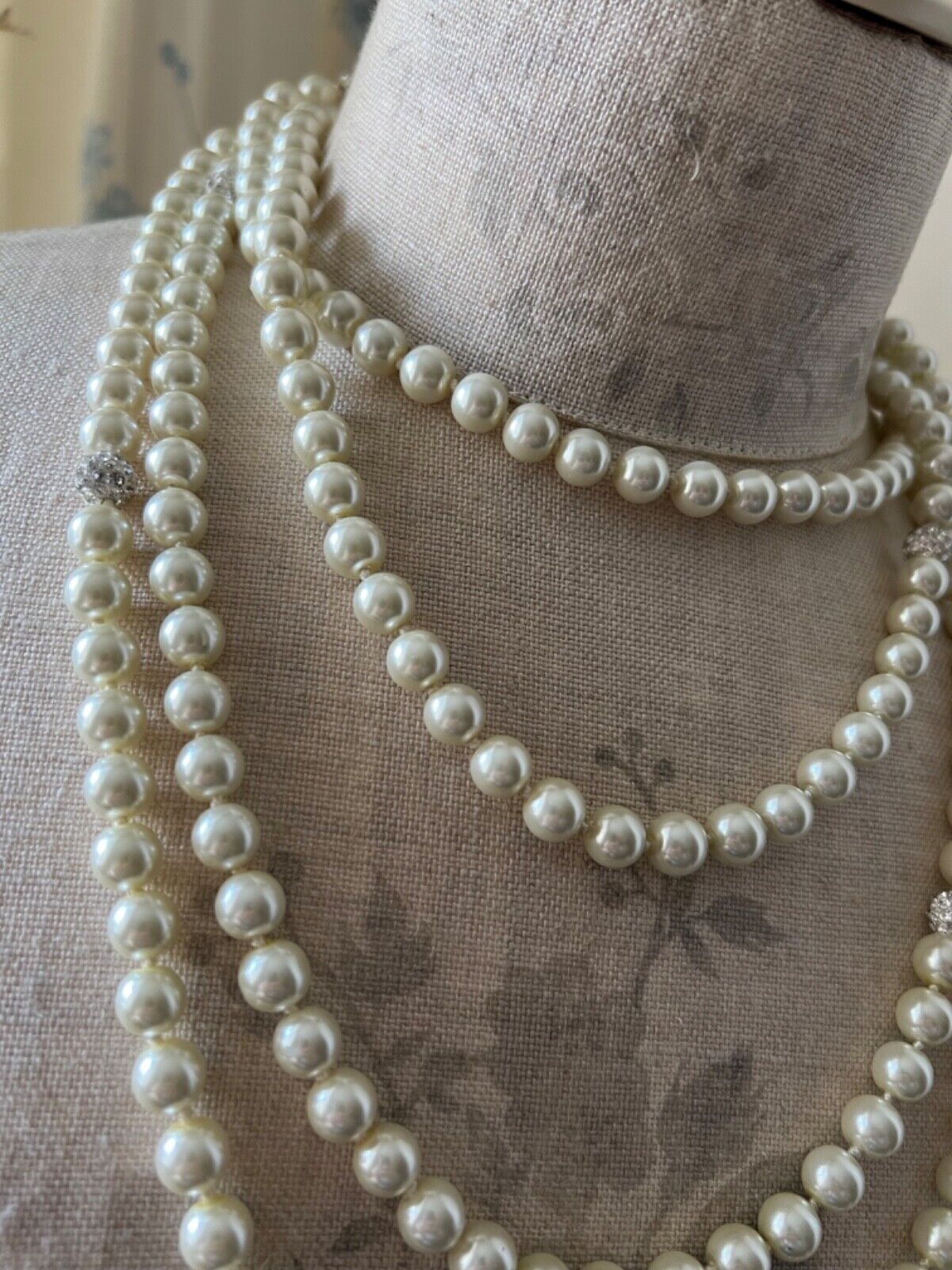 Good Quality Glass Pearl Versatile Very Long Length Crystal Balls Necklace BNWOT