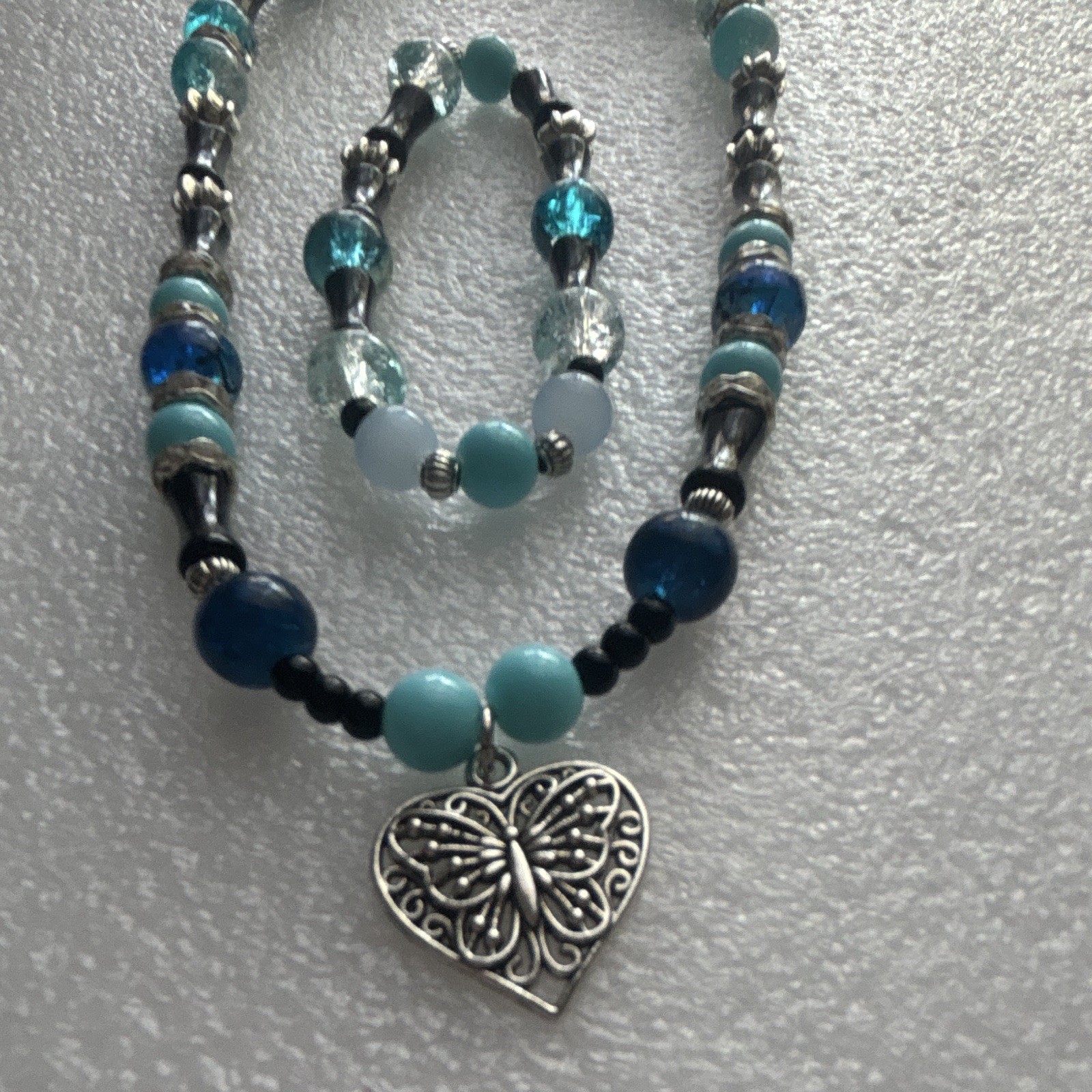 Blue & Black Glass Beaded Jewelry Set Necklace Bracelet Heart Charm