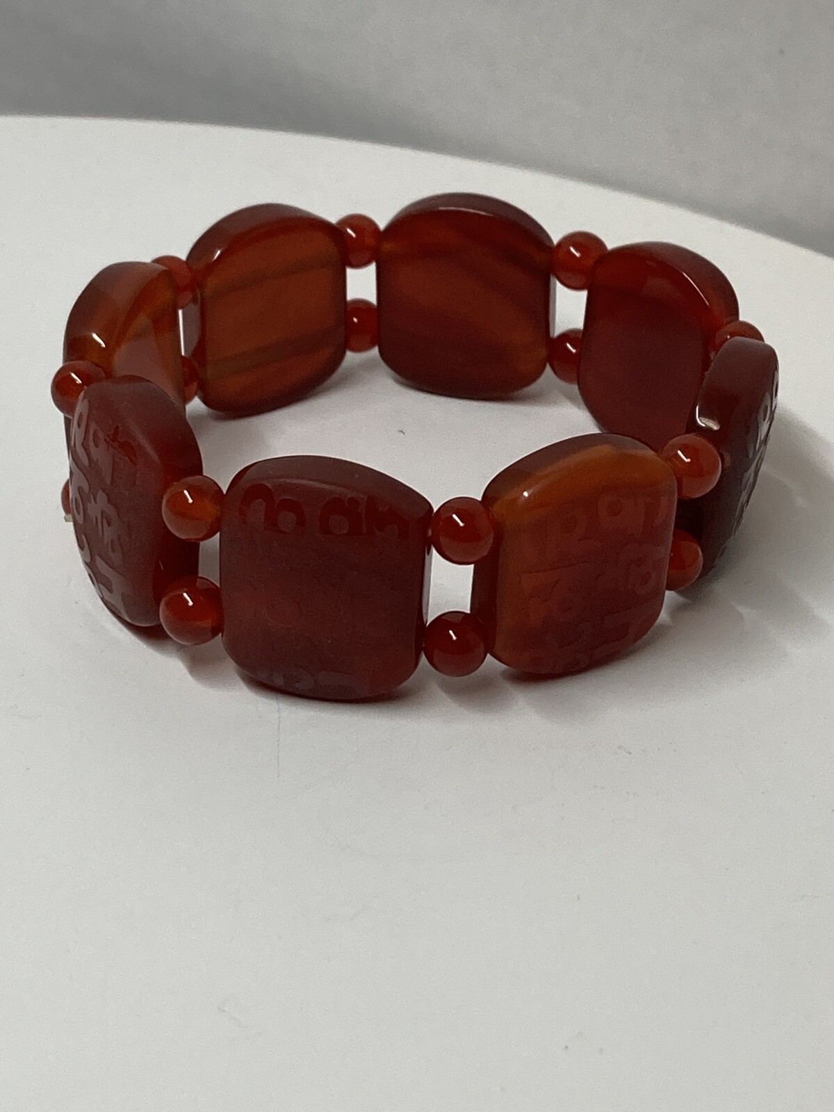 Amber Color Etched Stone Stretch Bracelet Heavy 55g Fashion Jewelry