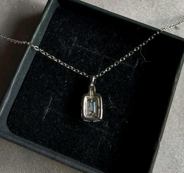 Solid Silver Stamped 925 necklace 18″ 1.0ct. Certified, GRA Certificate Incl.