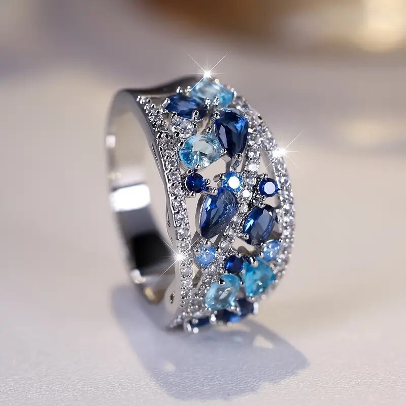 Elegant 925 Sterling Silver Blue White Topaz Wedding Engagement Ring Size 8