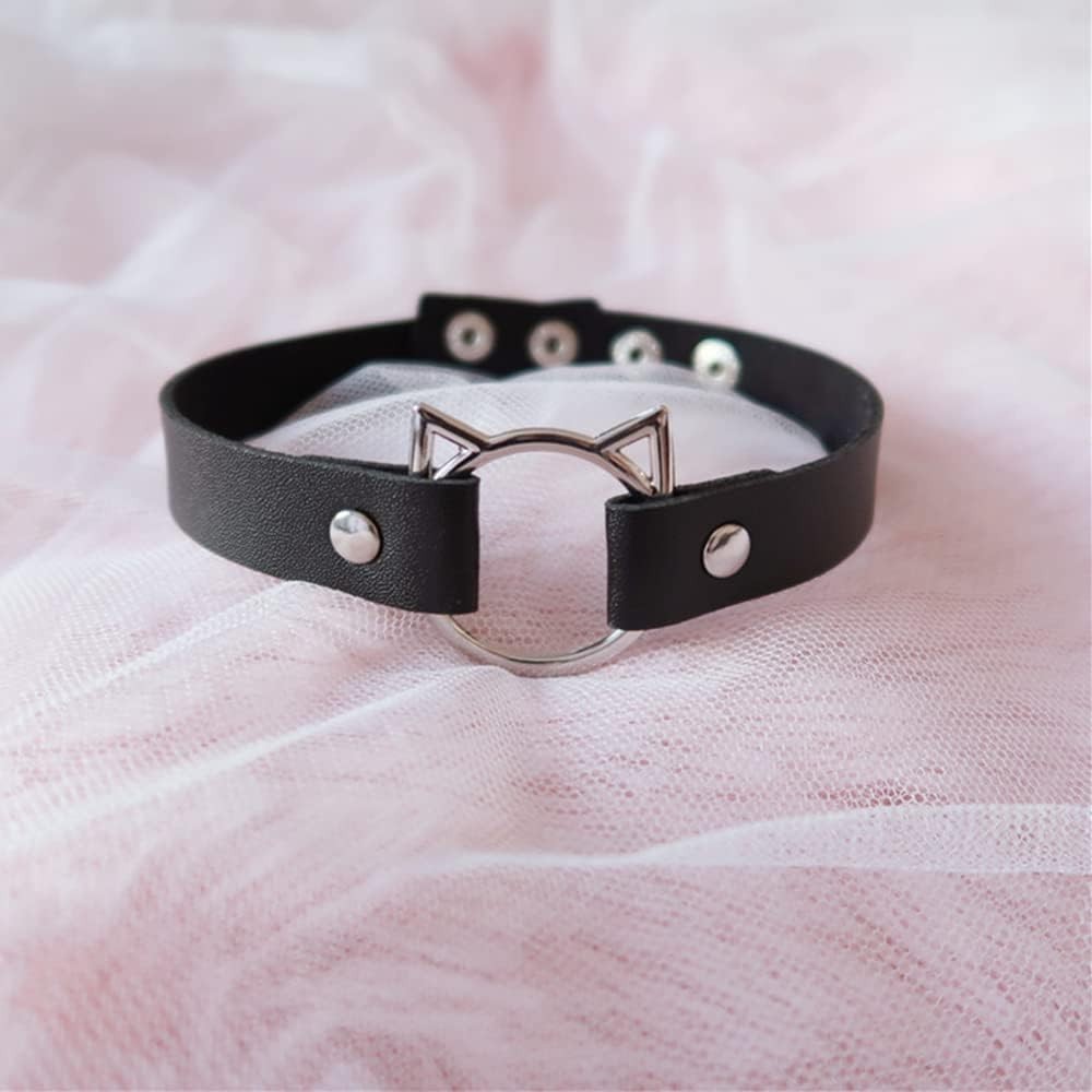 Fashionable Adjustable Cat Choker – Lightweight PU Leather for Any Occasion
