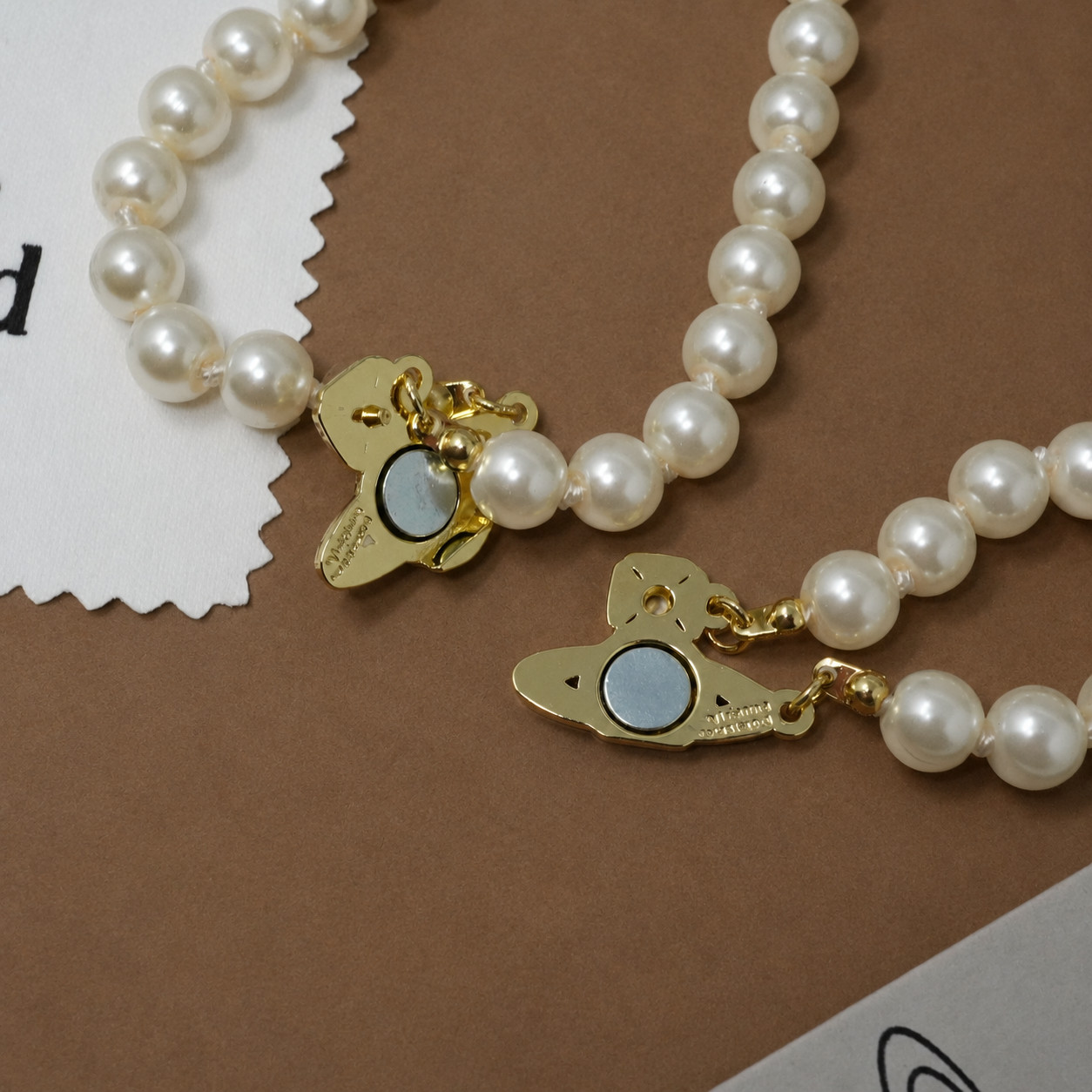 Vivienne Westwood Necklace Chocker Two Row Pearl Gold Magnetic Orb Pendant & Box