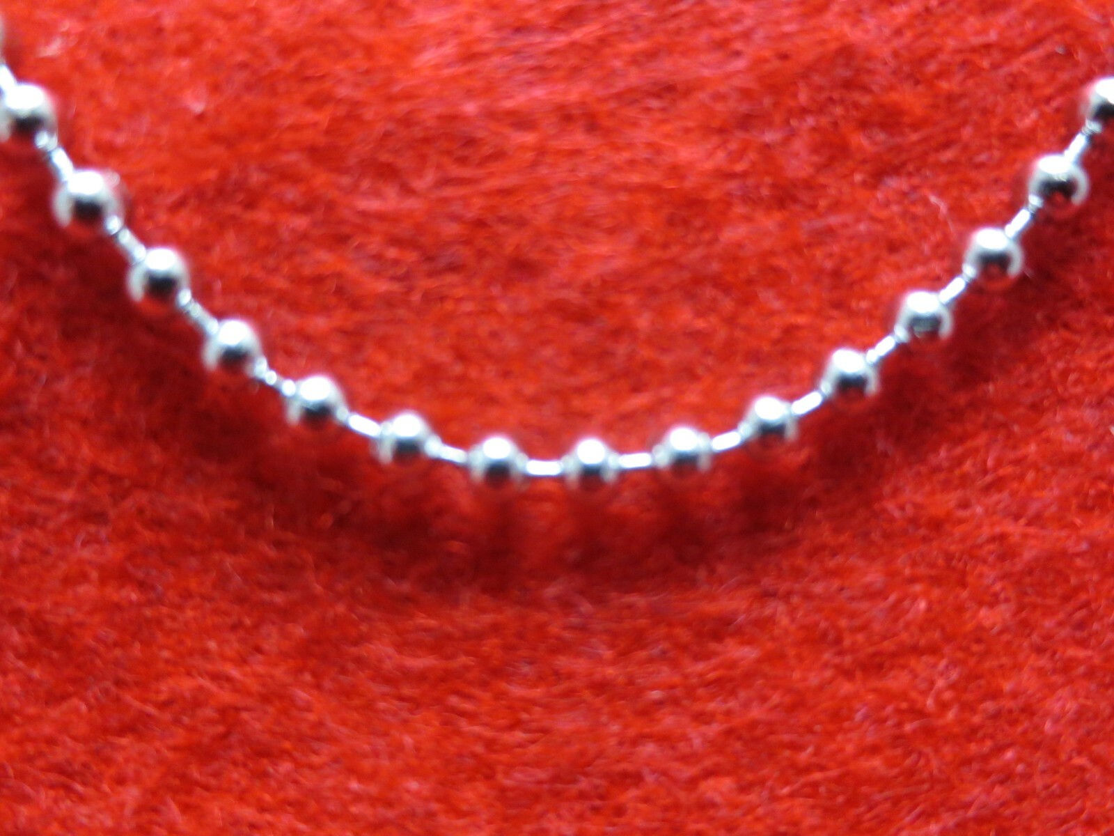18 inch 2.4mm STAINLESS STEEL SILVER BALL CHAIN WITH A LOBSTER CLAW CLASP
