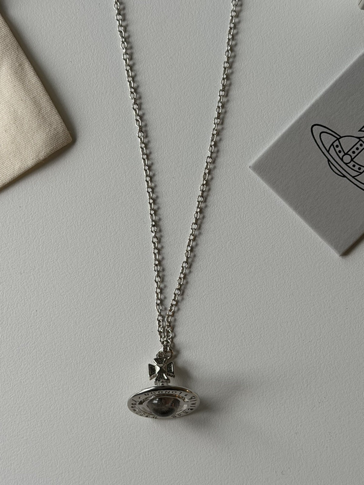 VW Orb Pendant Necklace – Silver