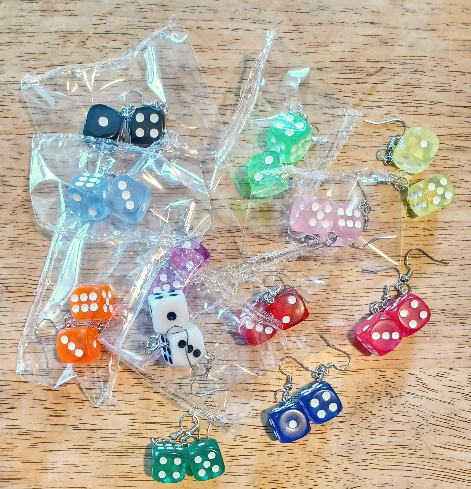 Novelty Dice Earrings -1 Pair – Assorted Colors – Fast Shipping From USA