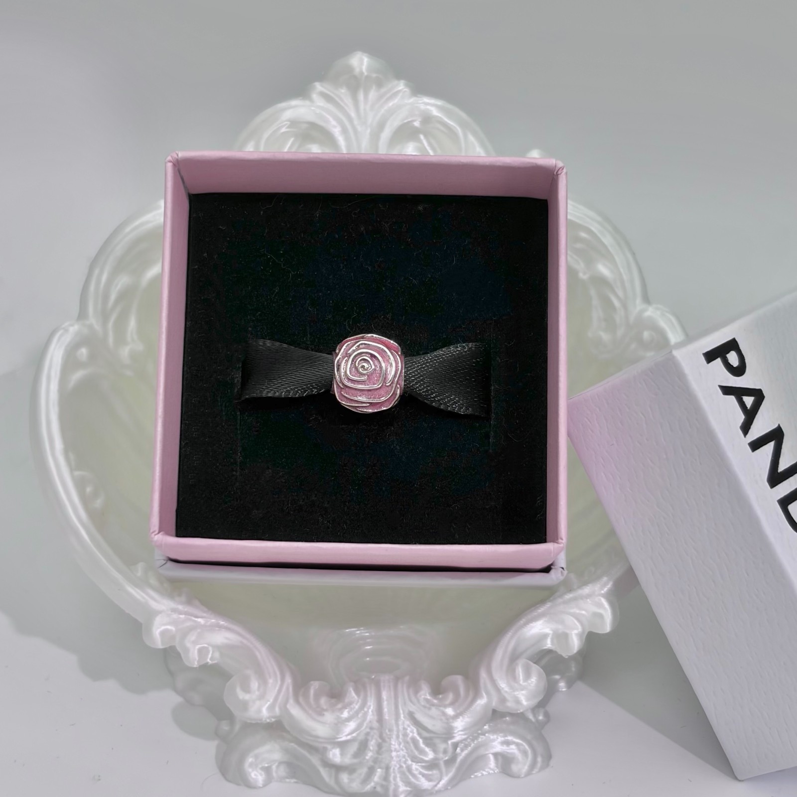 100% NEW #793212C0 PANDORA Pink Rose Charm with Box