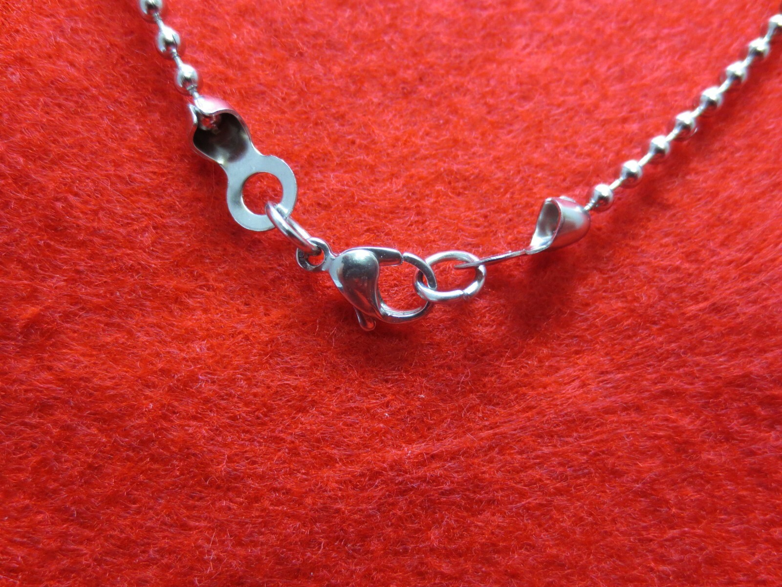 44 inch 2.4mm STAINLESS STEEL SILVER BALL CHAIN WITH A LOBSTER CLAW CLASP