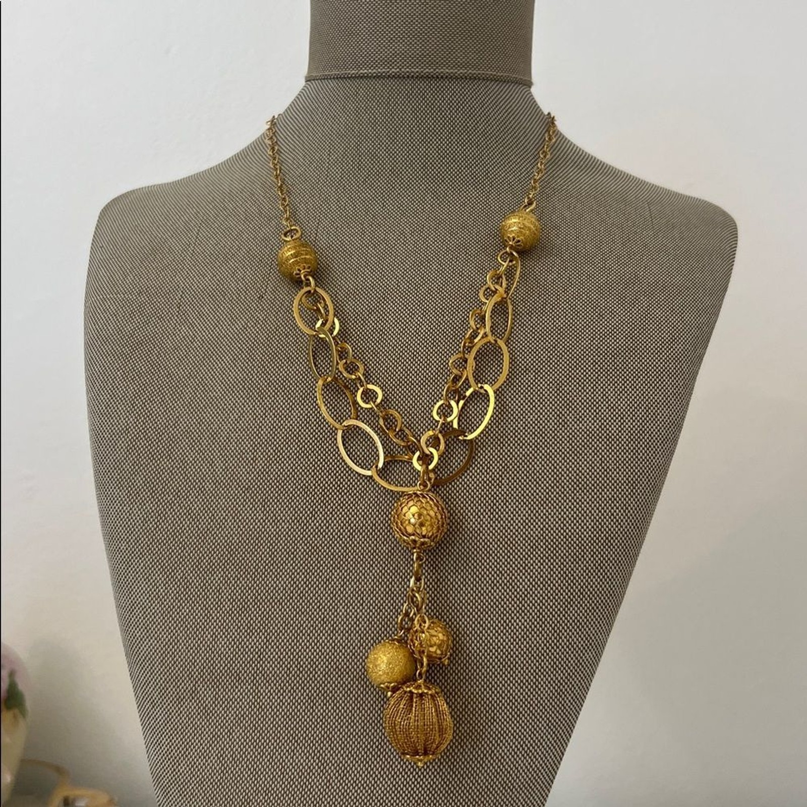 ROMANZA ITALY 18k Gold plated Chic Gold Statement Necklace up 17”