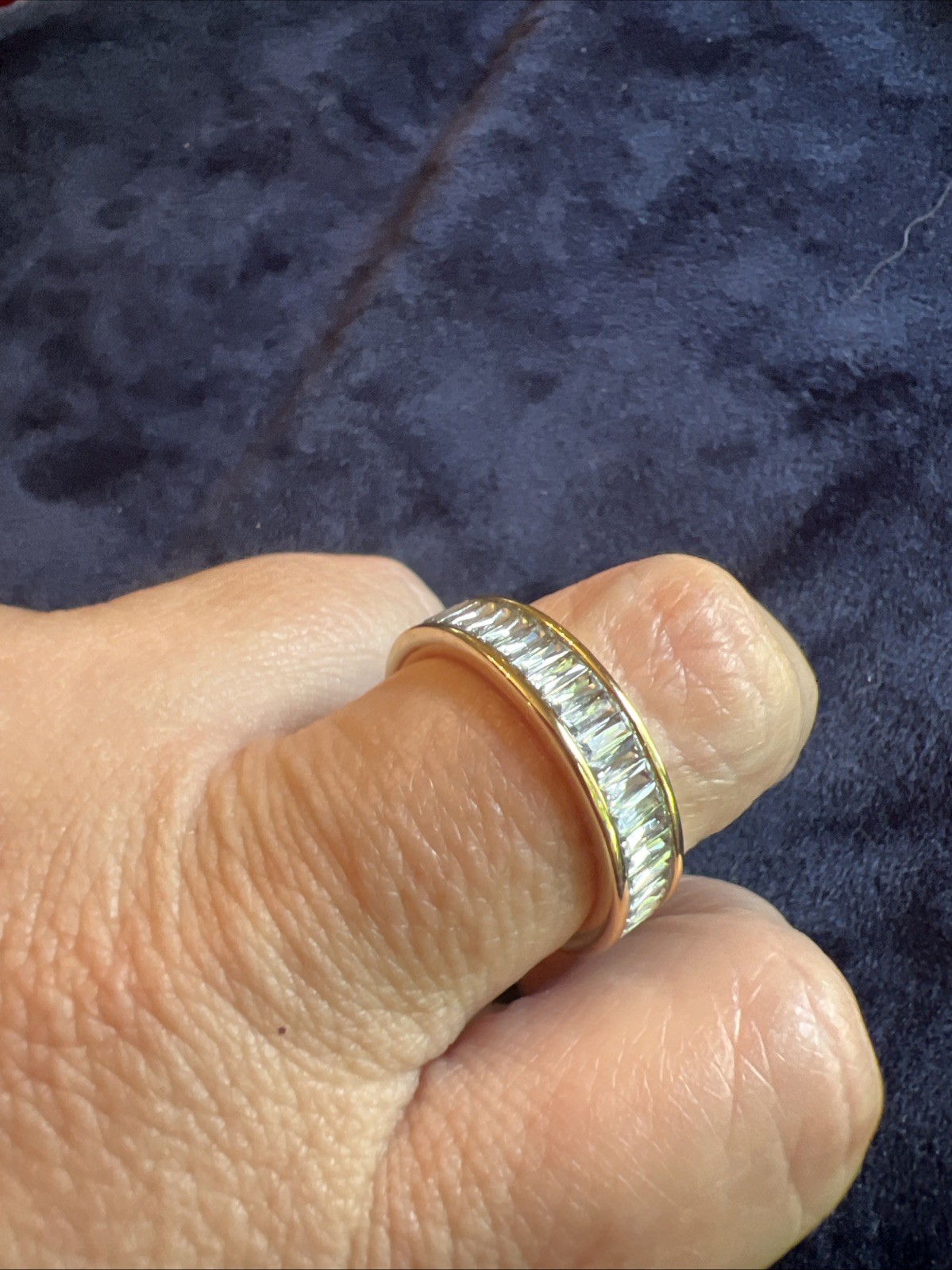 Kendra Scott Gold Tone Baguette Crystal Eternity Band Ring Size 9/10 Signed