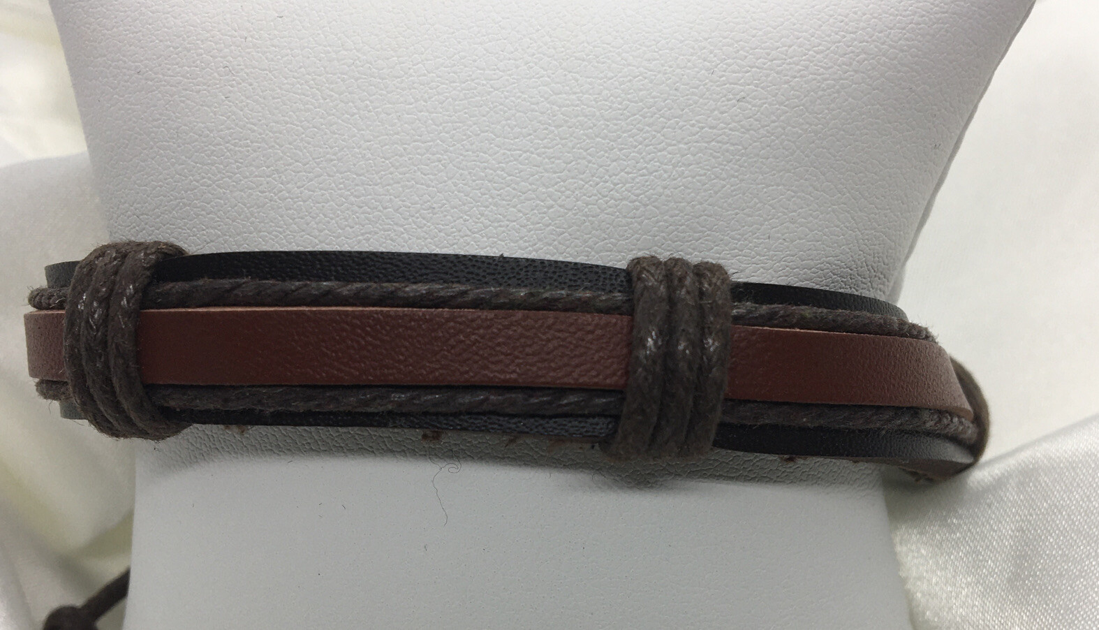 Mens Women Leather Bracelet Wristband Stackable Adjustable Tie 2072