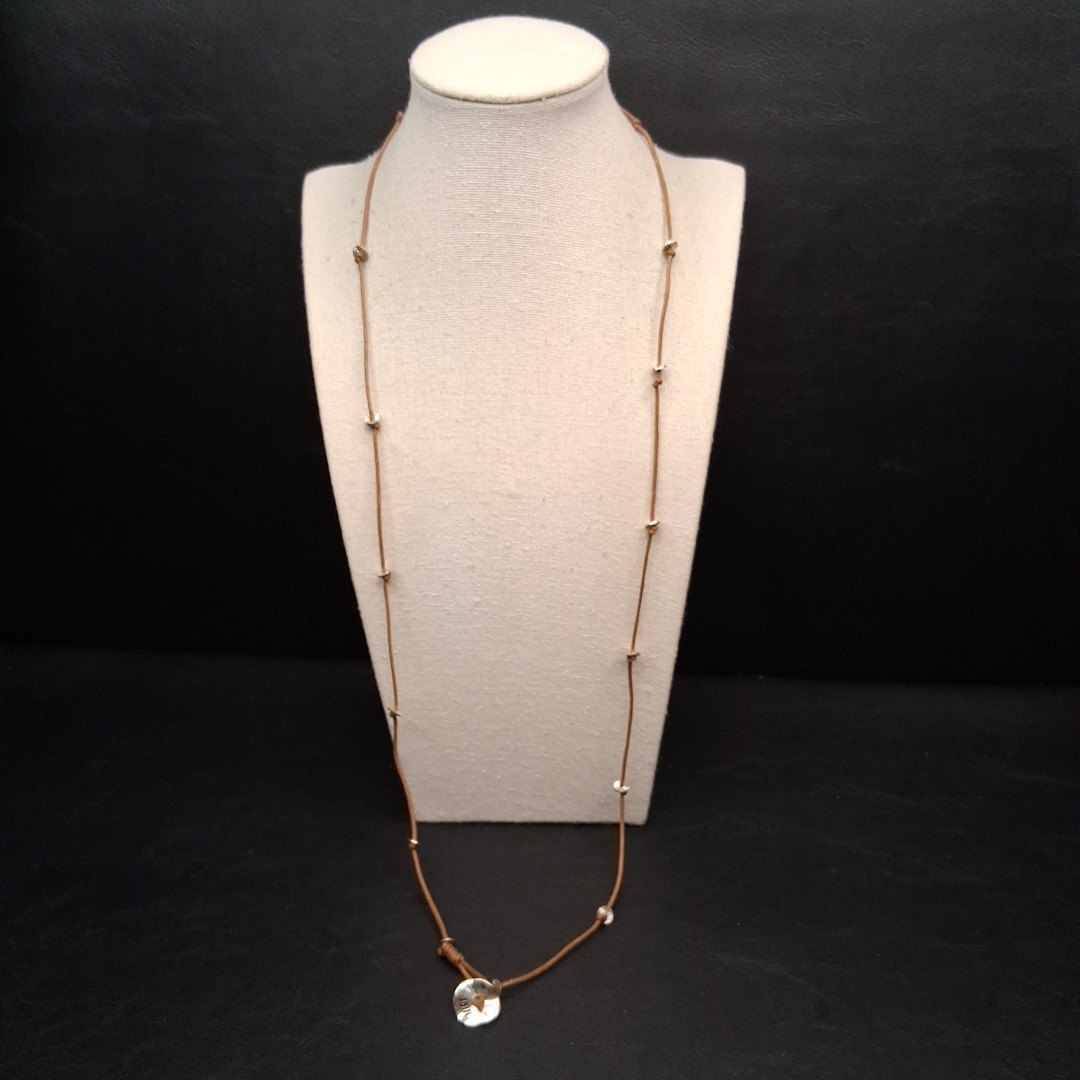 J. Jill Lariat Brown Cord Necklace Whit Beige Natural Stone. 17.630