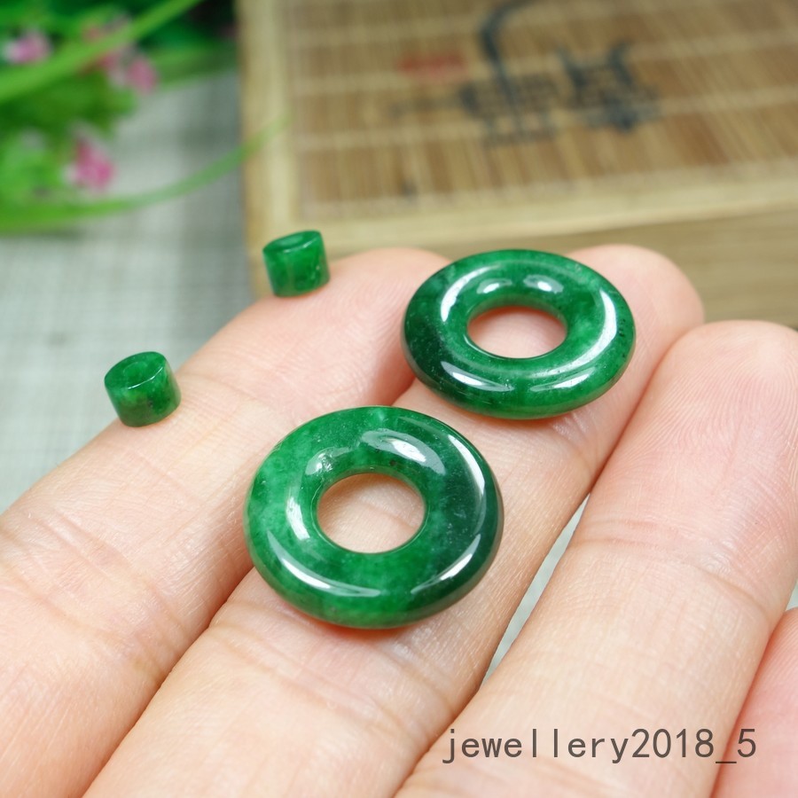 1 pair Certified Green Burma 100% Natural A jadeite Jade Donut 甜甜圈