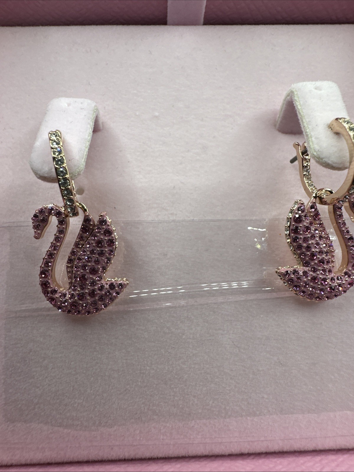 Swarosvki, Classic Swan Pink Crystals and Pink Rose Earrings Gold Plated New