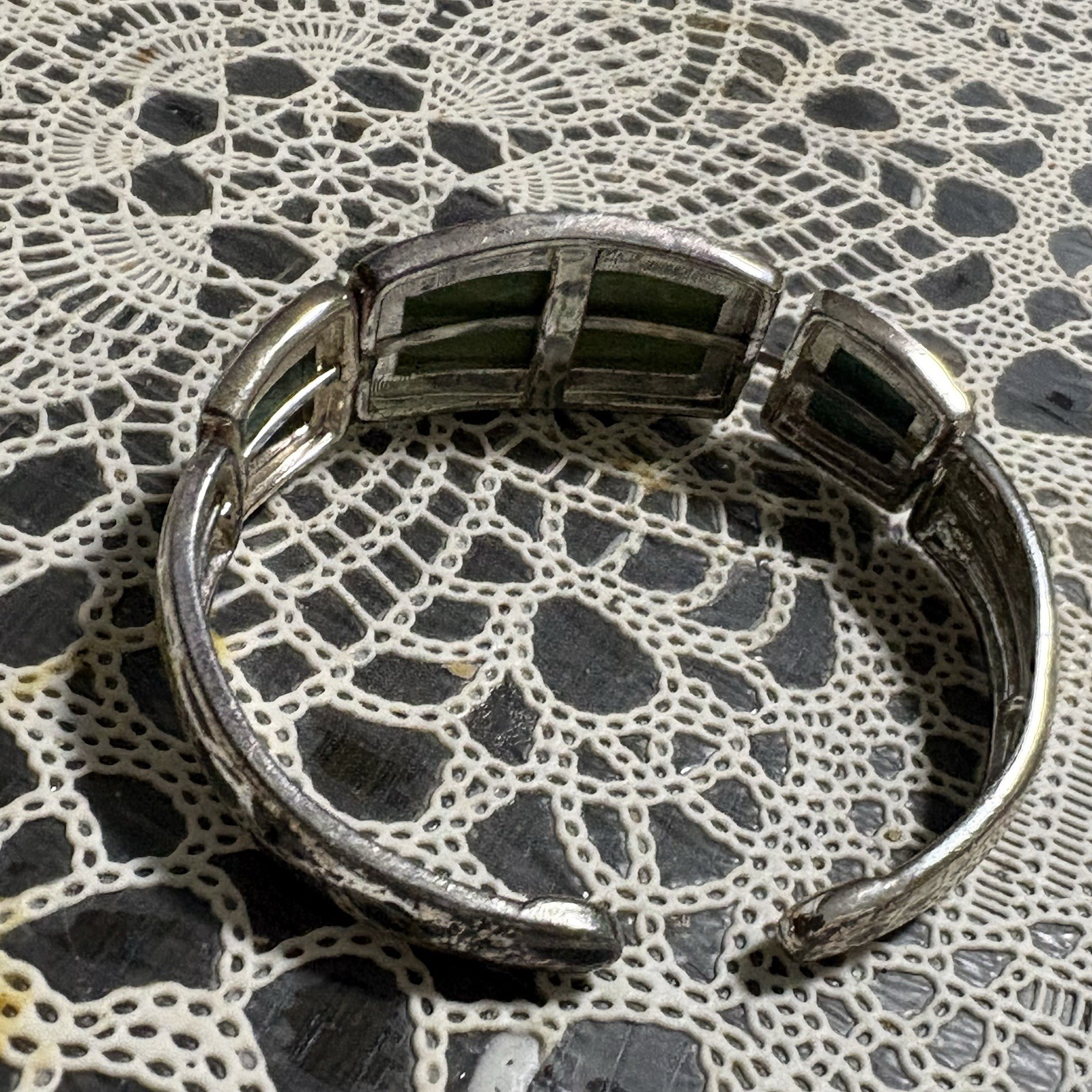 Vintage Taxco Sterling Silver Floral Link Bracelet with Green Stone