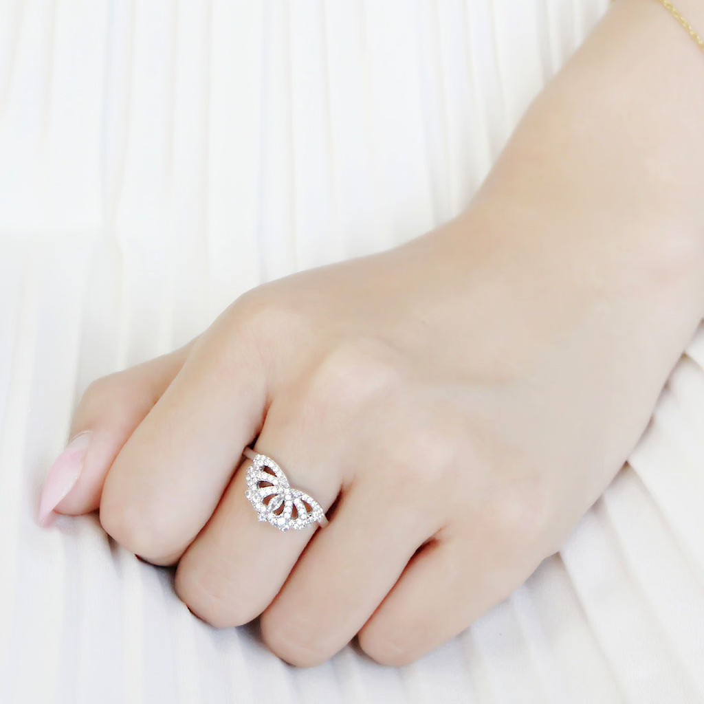 DA354 – High polished (no plating) Stainless Steel Ring with AAA Grade CZ in Cle