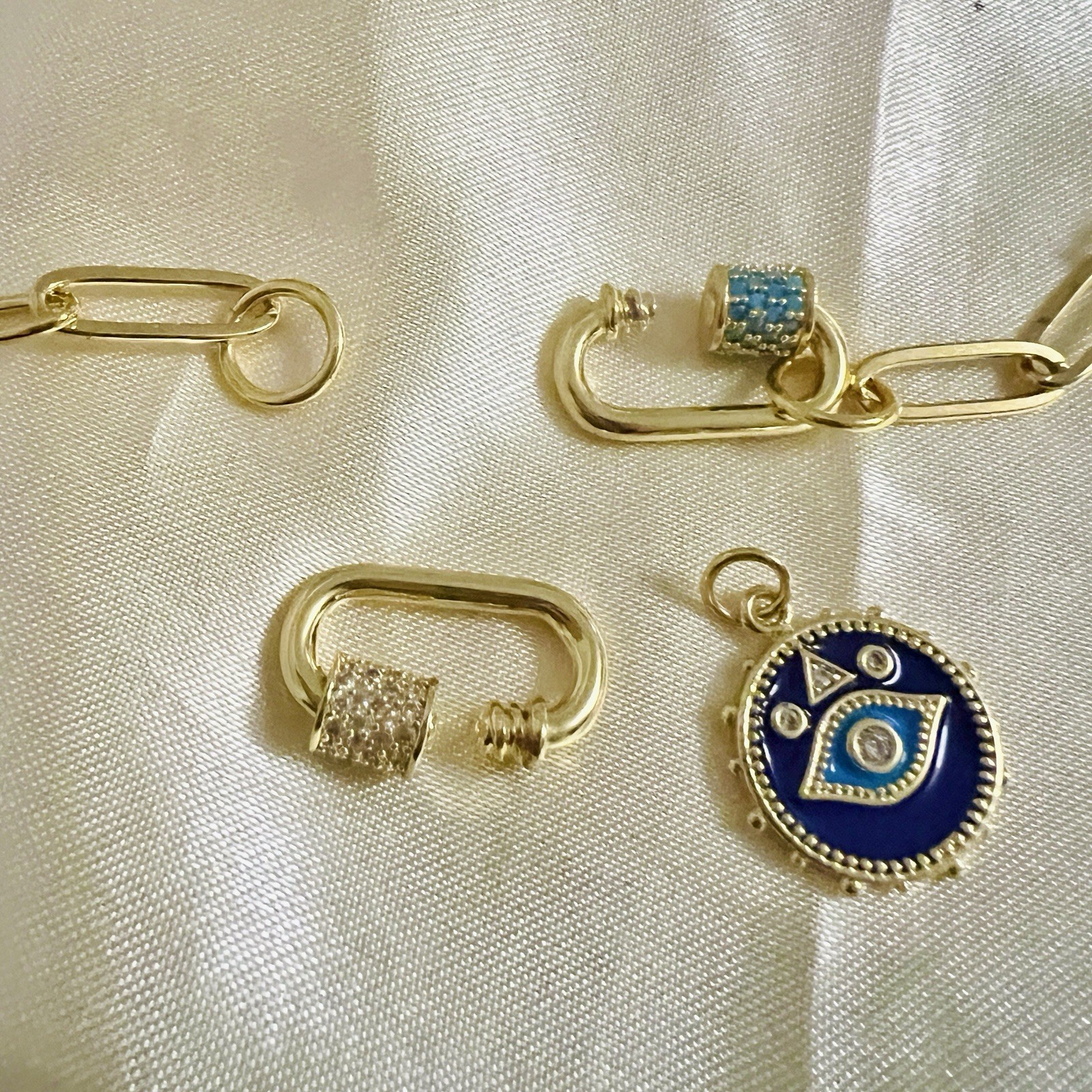 18K Gold Plated Locked Heart Carabiner Necklace Titanium Steal Womens Jewelry