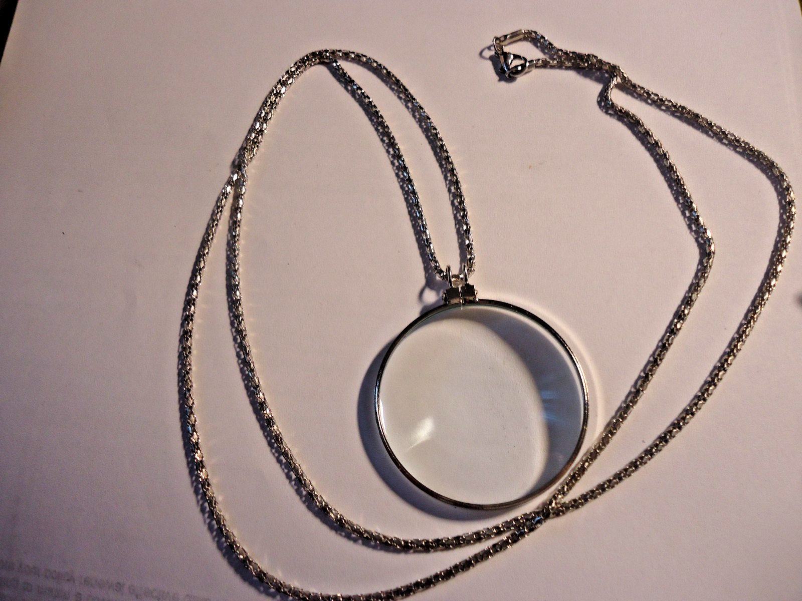 5X Magnifier Reading Magnifying Glass Lens Pendant Necklace 36” silver plated.#