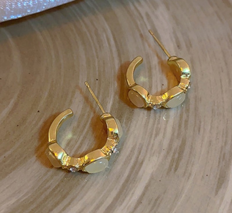 Fashion Gold-plated Irregular C-shaped Opal Stone and CZ Inlaid Stud Earrings
