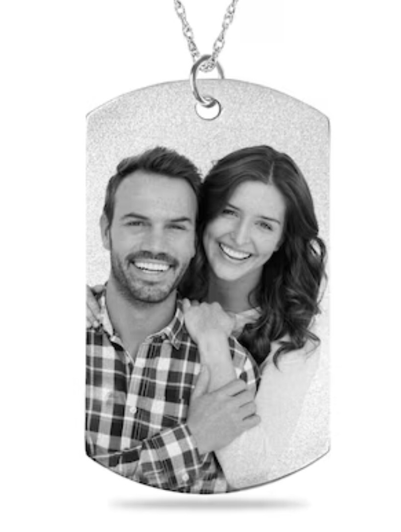 We Engrave Your Family Pic On Tag As Keychain Or Necklace