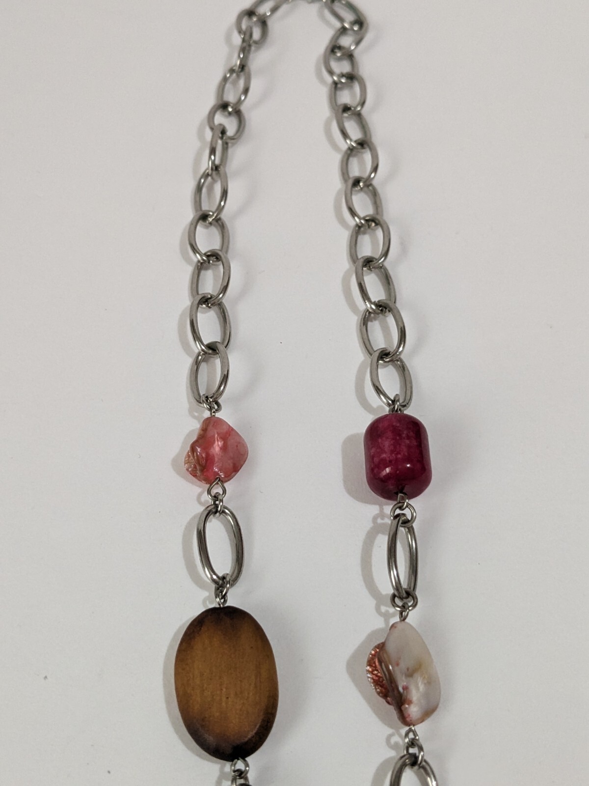 Multicolor Agate, Shell And Wood Beads Silver Tone BOHO Necklace. Unique. 28″.