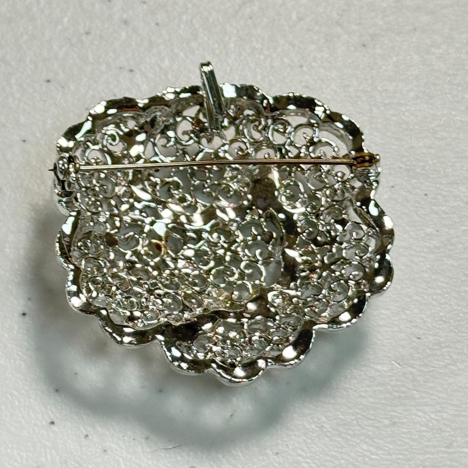 Vintage Silver Tone Filigree Round Brooch Openwork Scalloped Edge MCM Pin