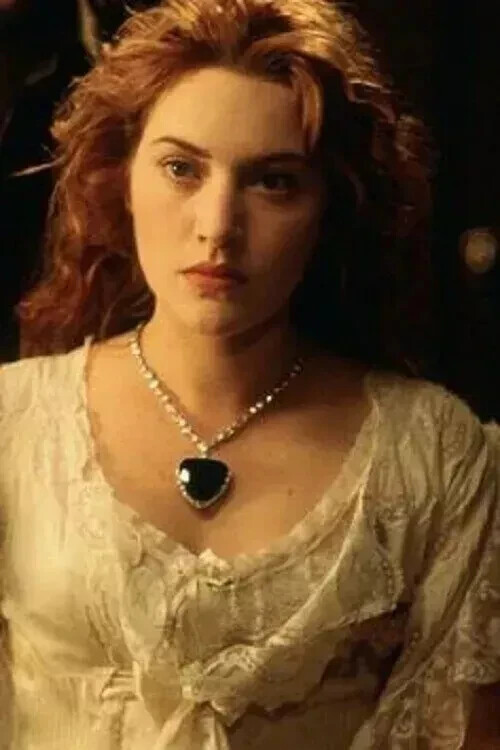 Gorgeous Titanic Heart Of The Ocean Necklace 25 CT Simulated Sapphire 925 Silver