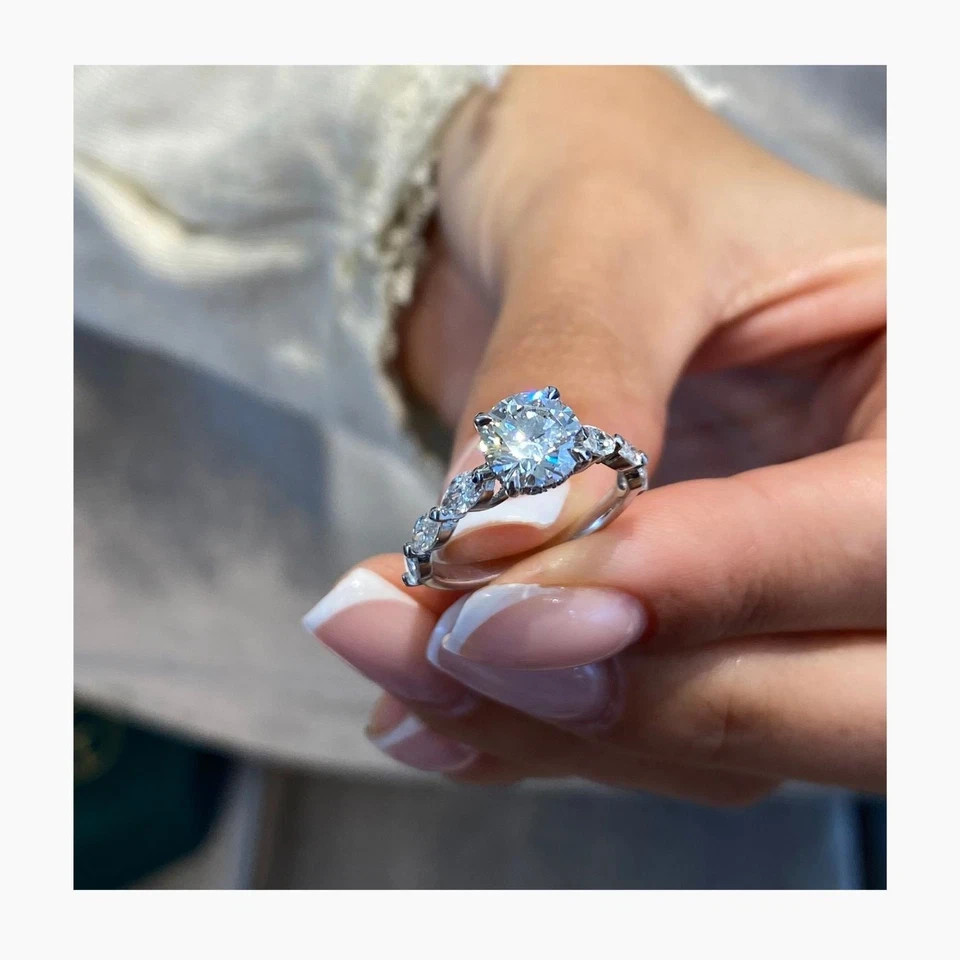 2 Ct Round Cut Simulated Diamond Stunning Wedding Ring 14k White Gold Plated