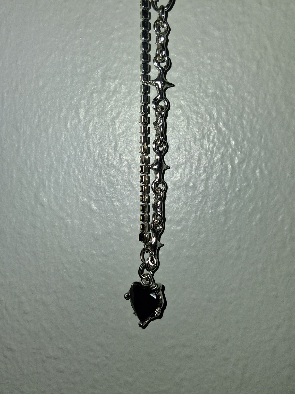 Silver Tone Box Chain Necklace Black Heart Charm Pendant Spring Ring Closure