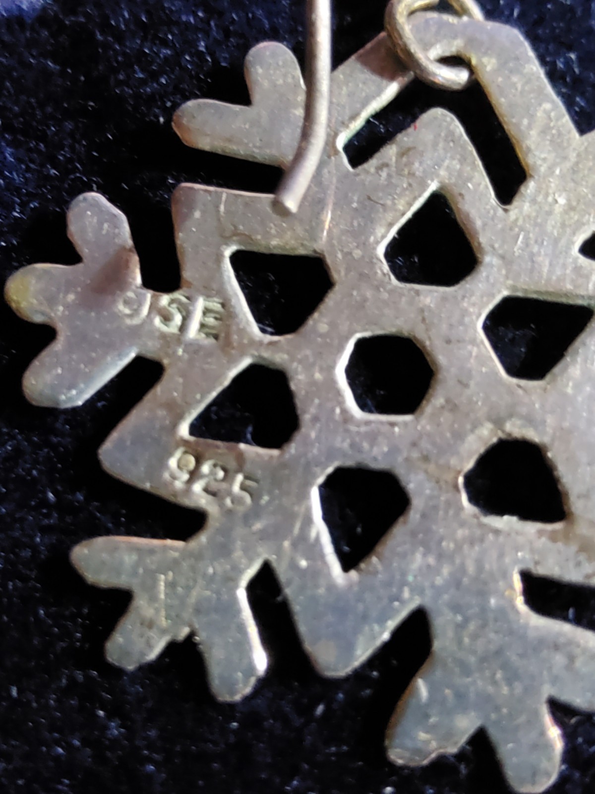 Vtg Sterling Silver Snowflakes, Holidays And Winter 1 1/4′