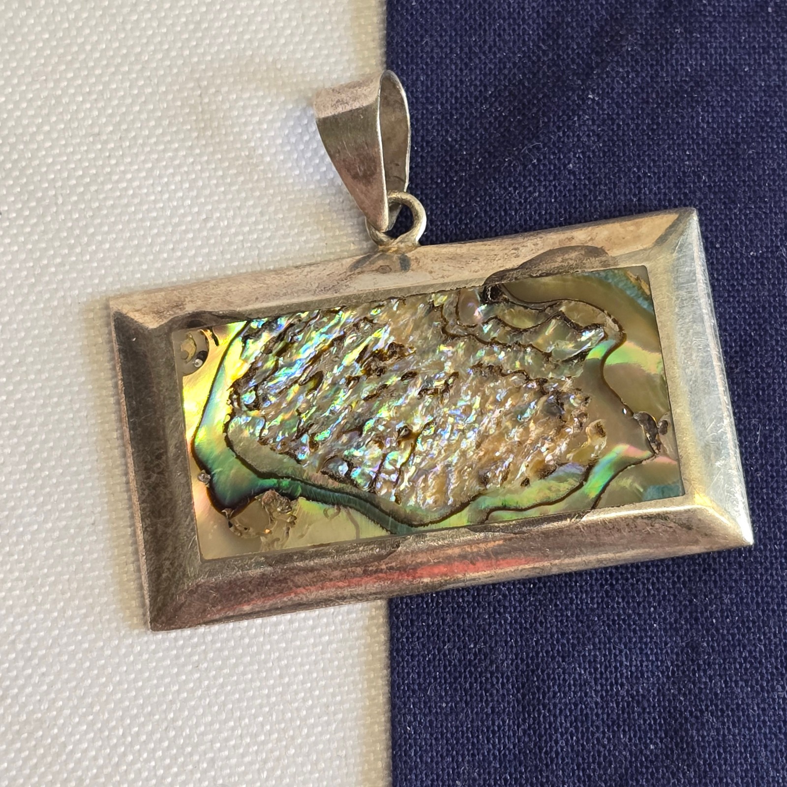 Sterling Silver Pendant 13.1g Fine Jewelry Abalone Look Charm *READ*