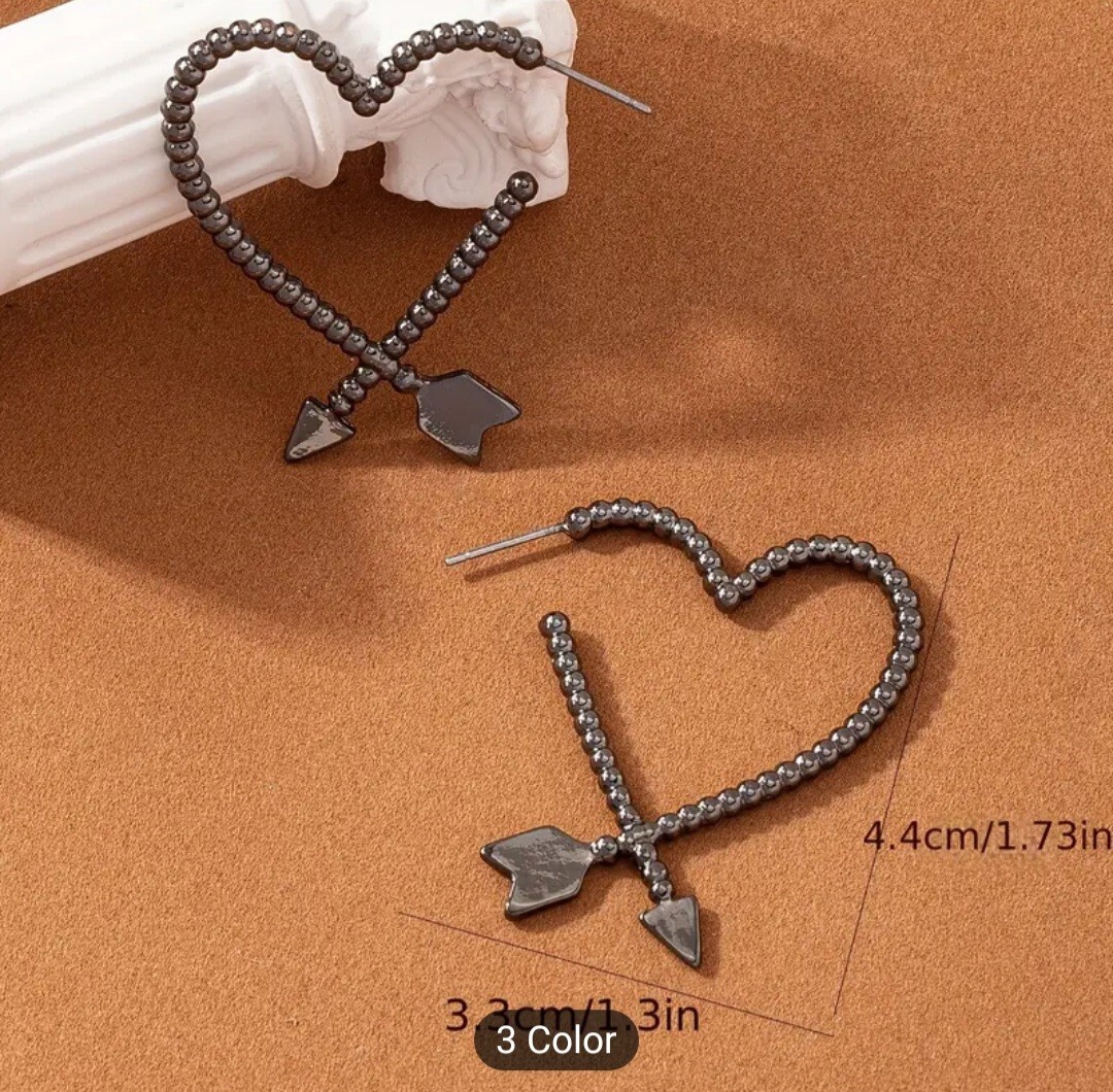New In Packaging 1 Pair Dangling Floating Golden Zinc Alloy Heart
