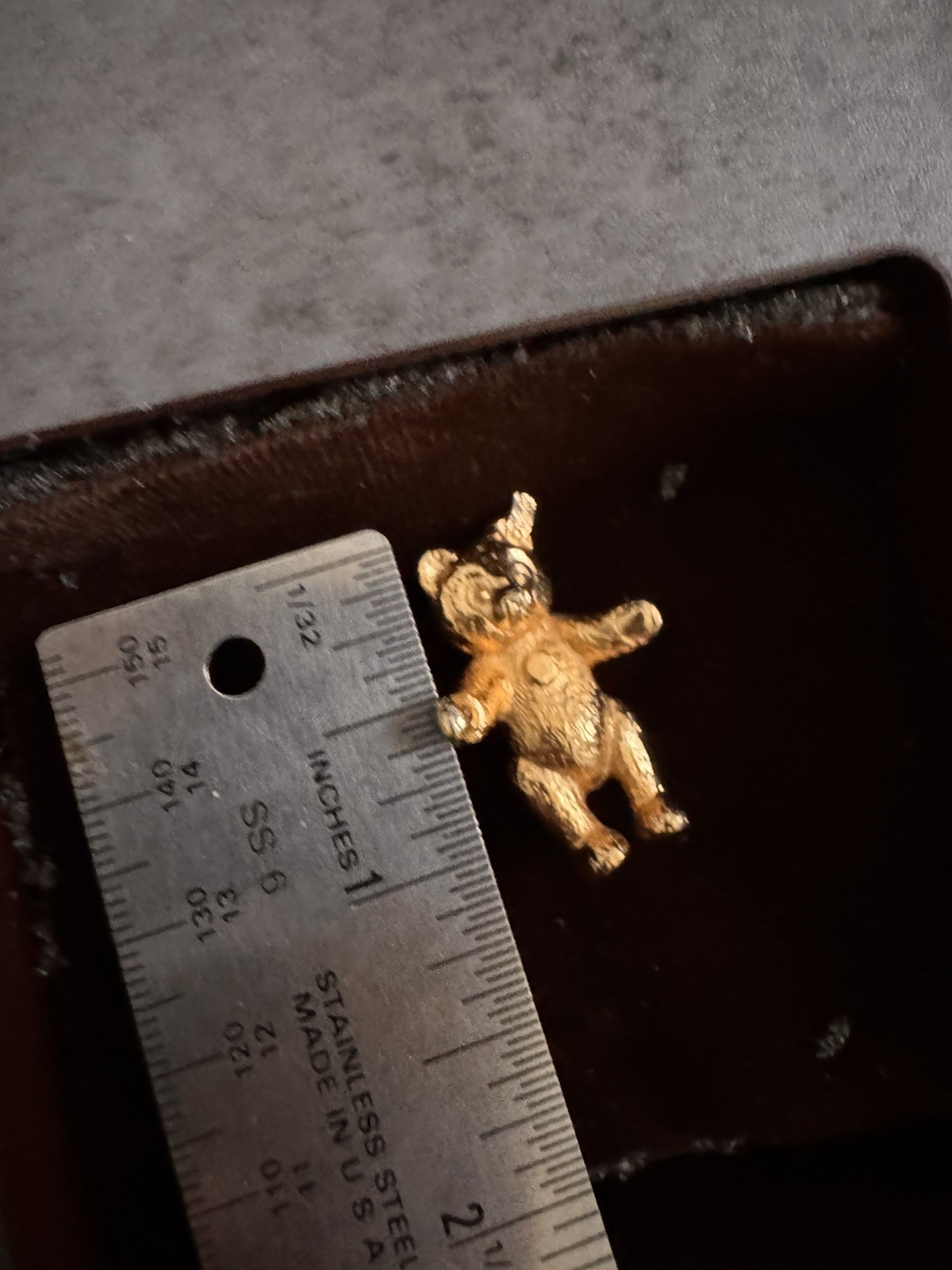 Vintage Steiff Teddy Bear Pin 80th Anniversary Gold Tone Pin Box & Certificate