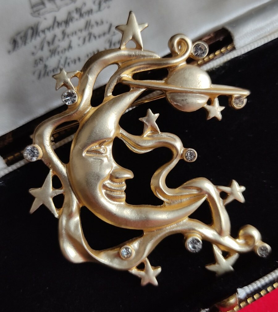 Vintage Art Nouveau Style Man in the Moon Stars Brooch Pin – UK Seller