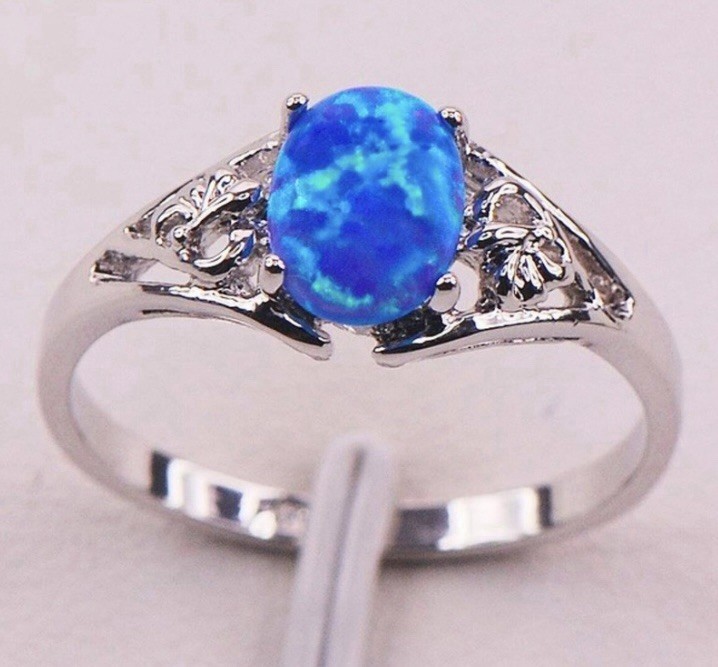 Beautiful 925SS Filled Tropical Blue Fire Opal Oval Ring Size 11