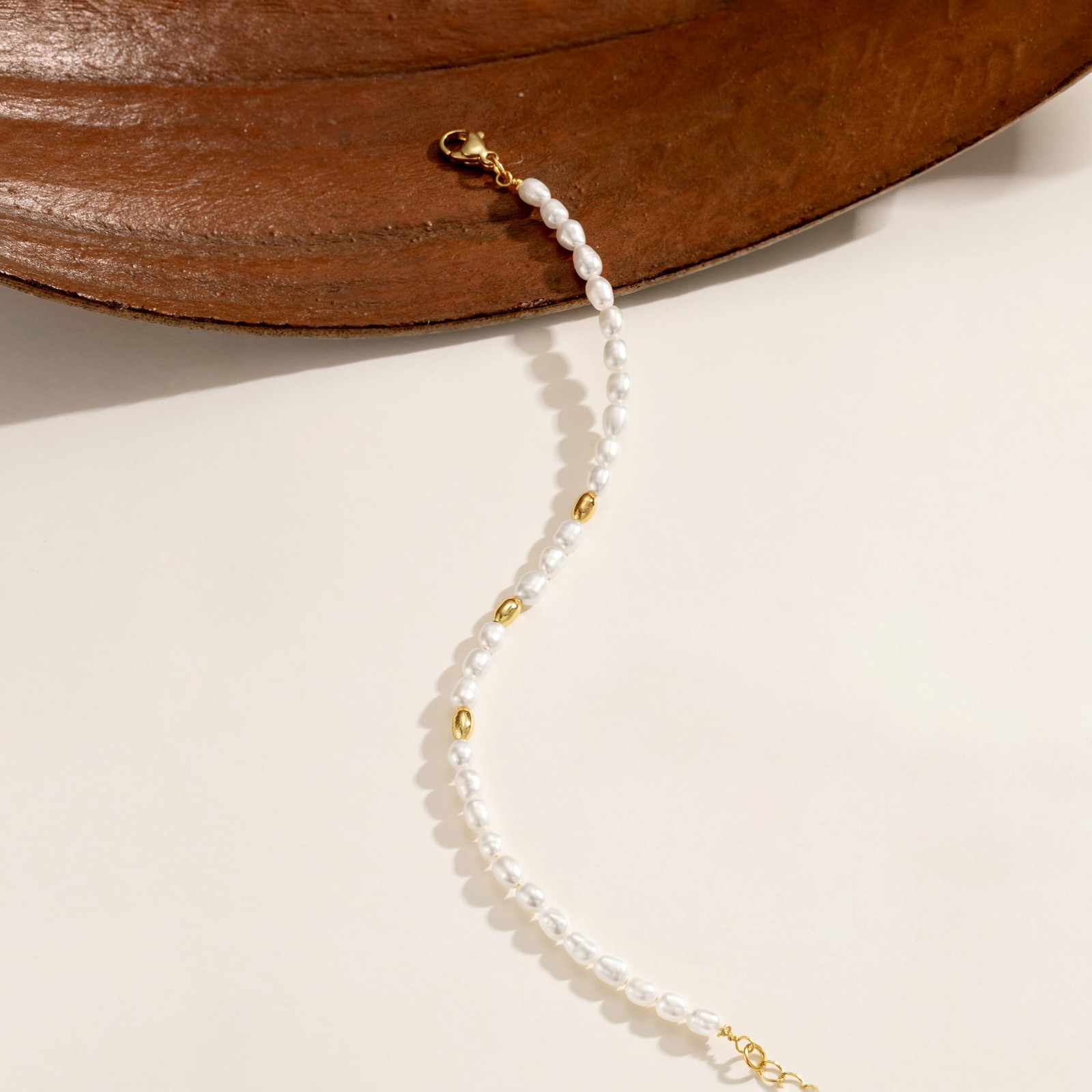 Freshwater Pearl Bracelet, Dainty 14K Gold Plated Pearl Beaded Chain 4.5mm Ad…
