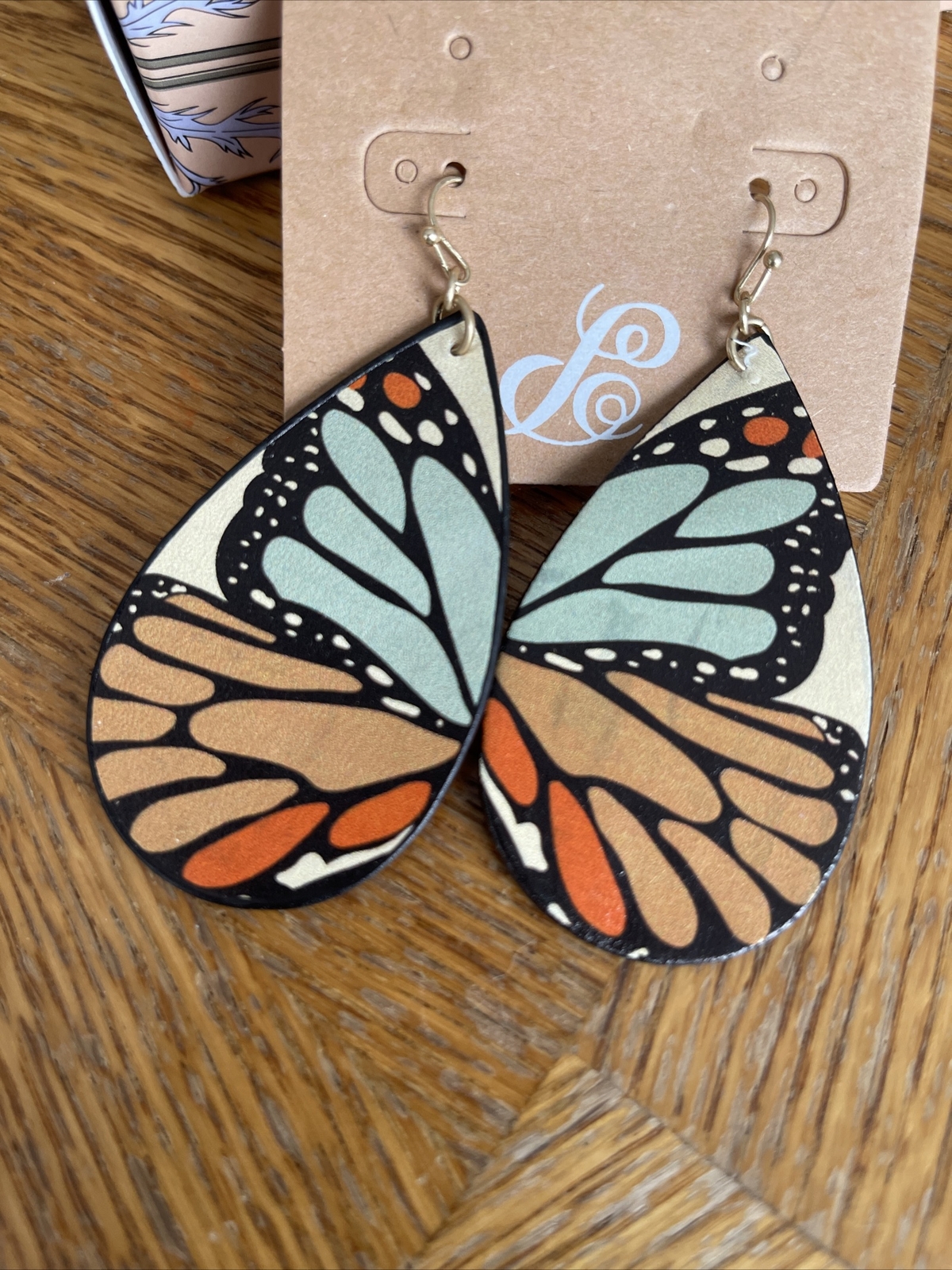 Plunder Design Trendy Fashion Jewelry Leather Butterfly Drop Dangle Earrings