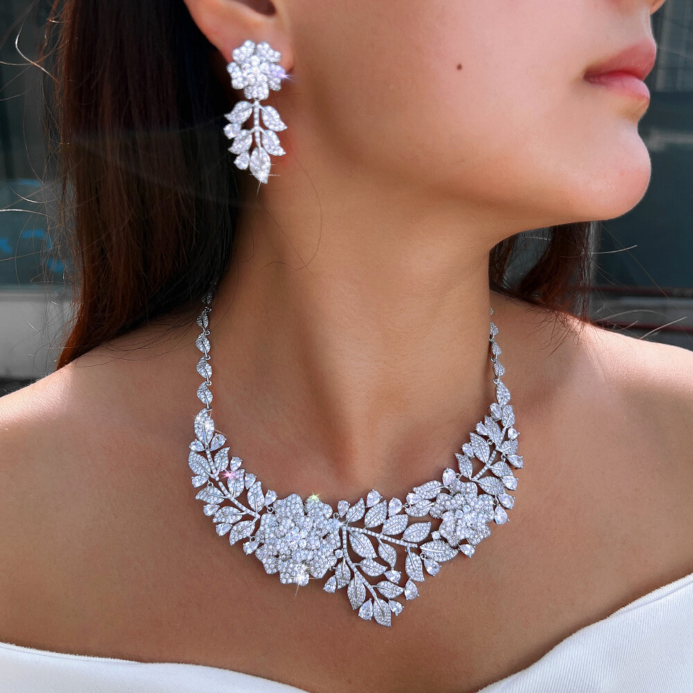 Silver Plated Wedding Brides Necklace Earrings Cubic Zirconia Flower Jewelry Set