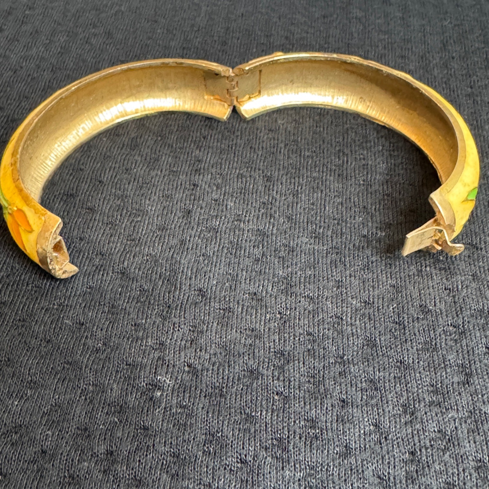 Vintage Cloisonne Bangle Bracelet Hinged Brass Heated Enamel Floral Asian Art
