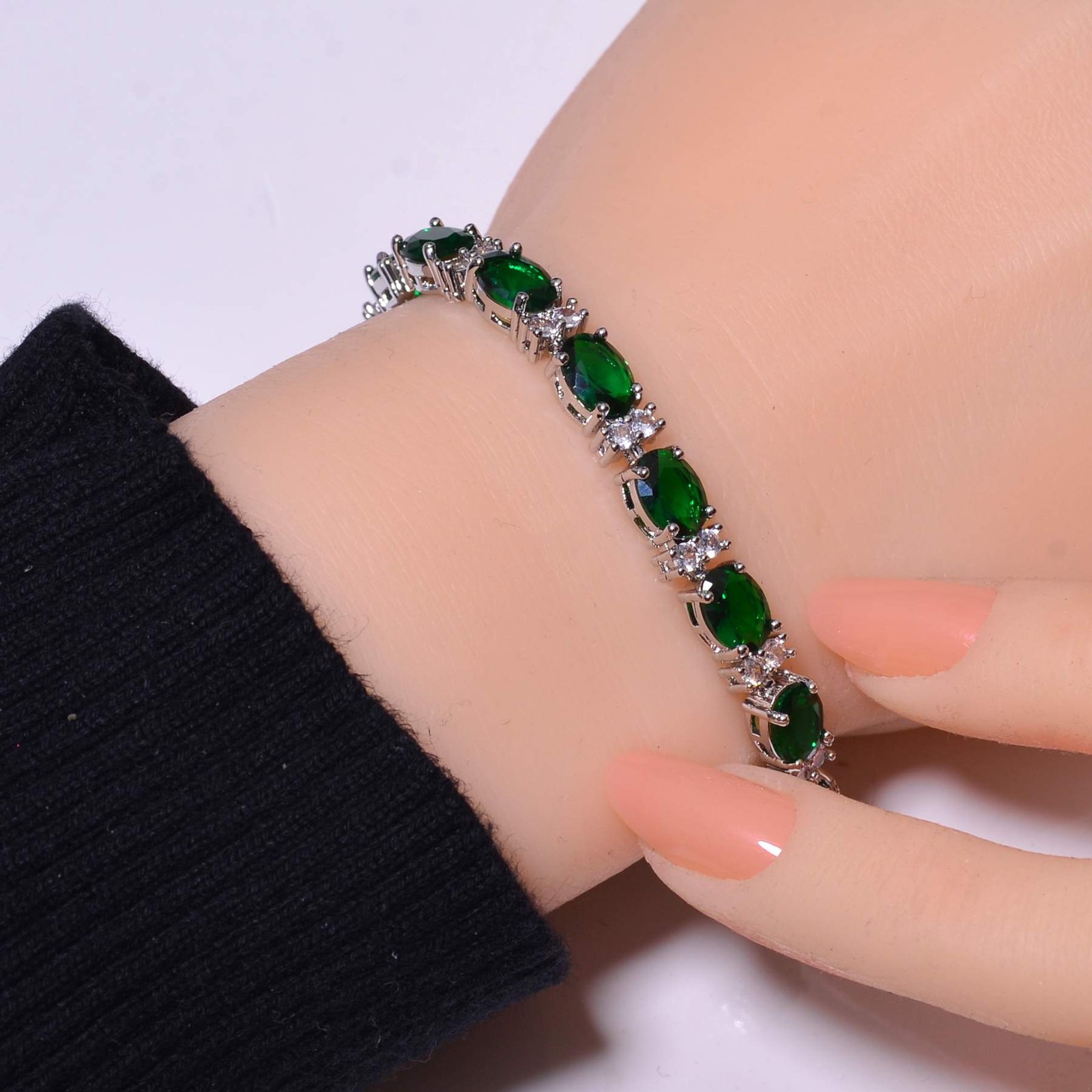 Tsavorite, Cubic Zirconia Gemstone 925 Sterling Silver Tennis Bracelet 7.99″ B94