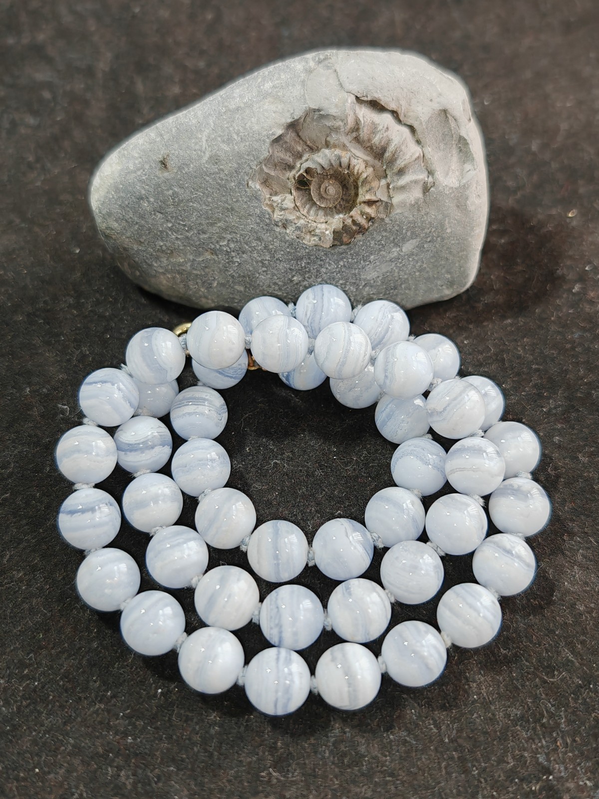 Blue lace chalcedony knotted simple gemstone 10mm bead necklace