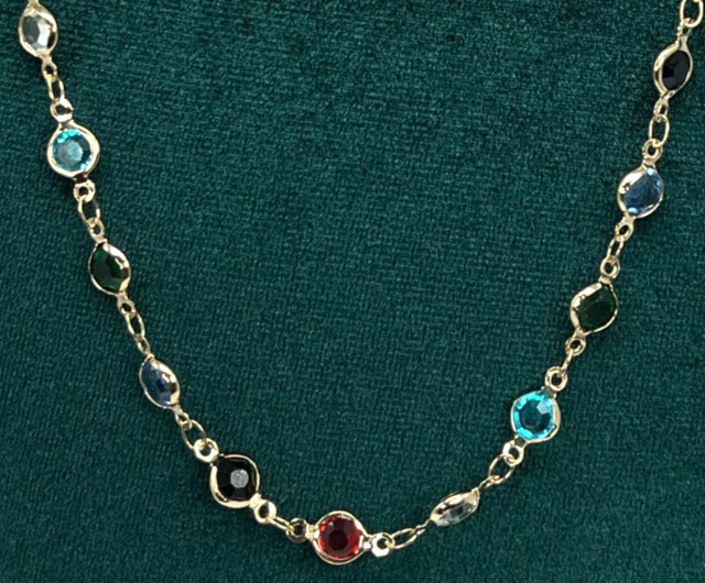 Necklace Gold Tone Blue, Red, Green, White & Black Faceted Crystals. Length 20″