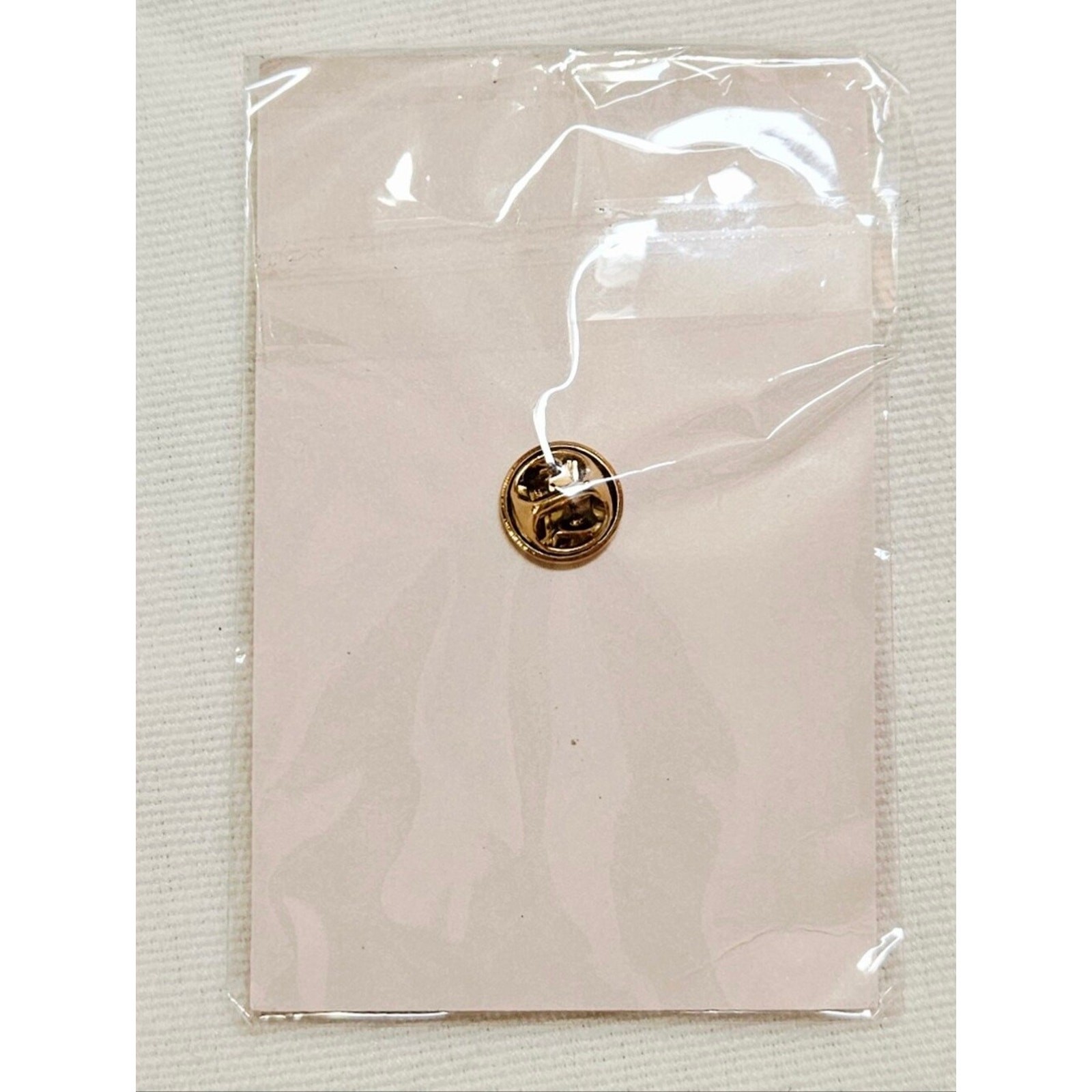 Kate Spade Happy Birthday Enamel Pin Pink Spade Brooch Lapel Badge Limited Ed
