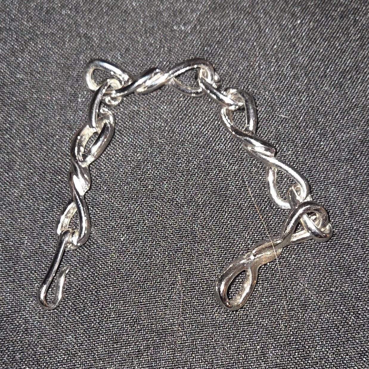 Avon Silver Tone Link Chain Bracelet Metal Lobster Clasp No Stone