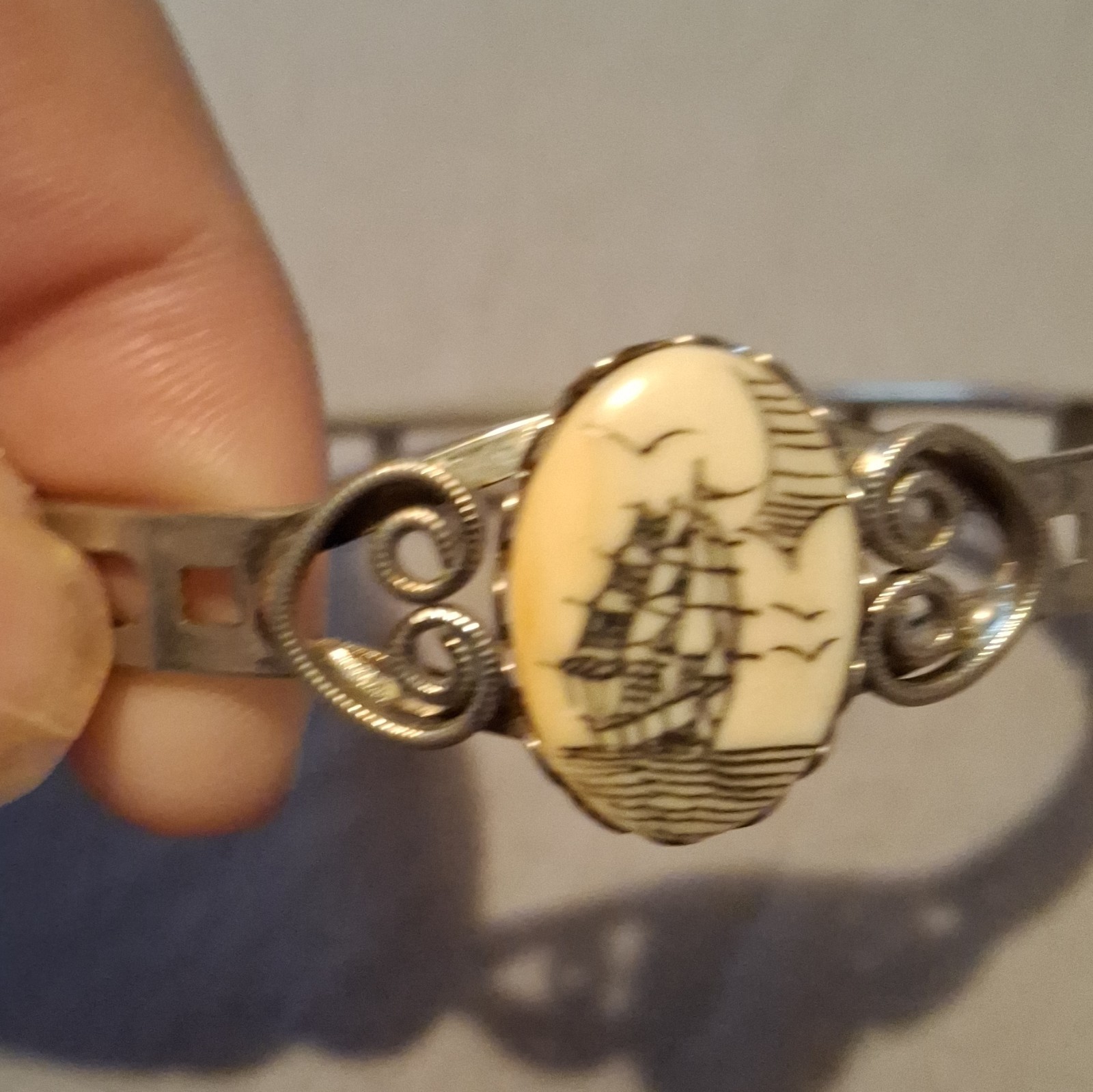 Silver Tone Hinged Bangle Cuff Bracelet Oval Nautical Ship Cameo Ivory