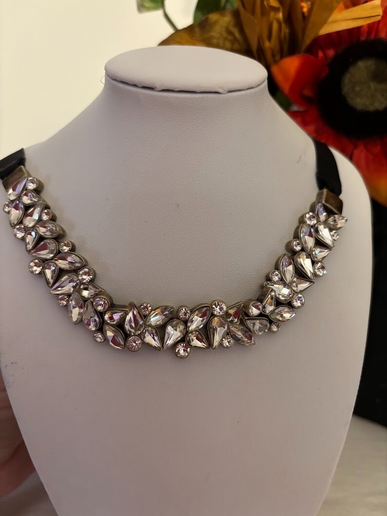 BaubleBar Black with Crystals Necklace (34 inches) with pouch for any occasion